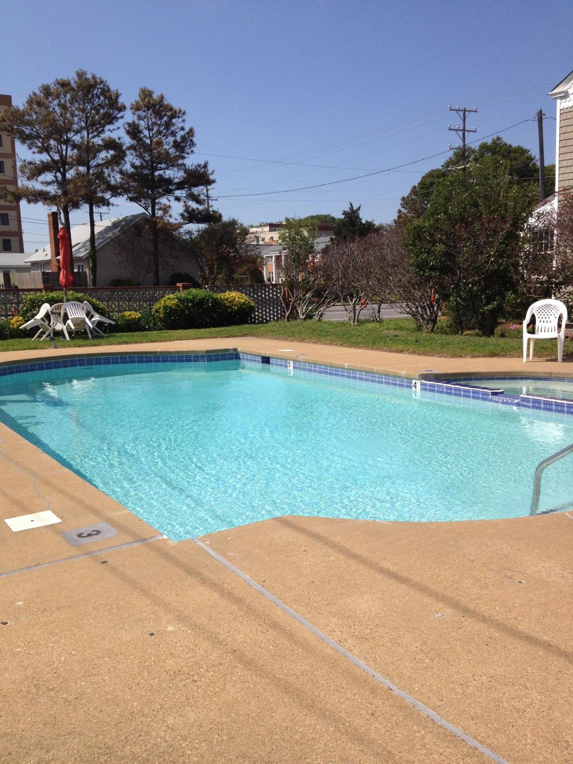 MacThrift Motor Inn photo 15