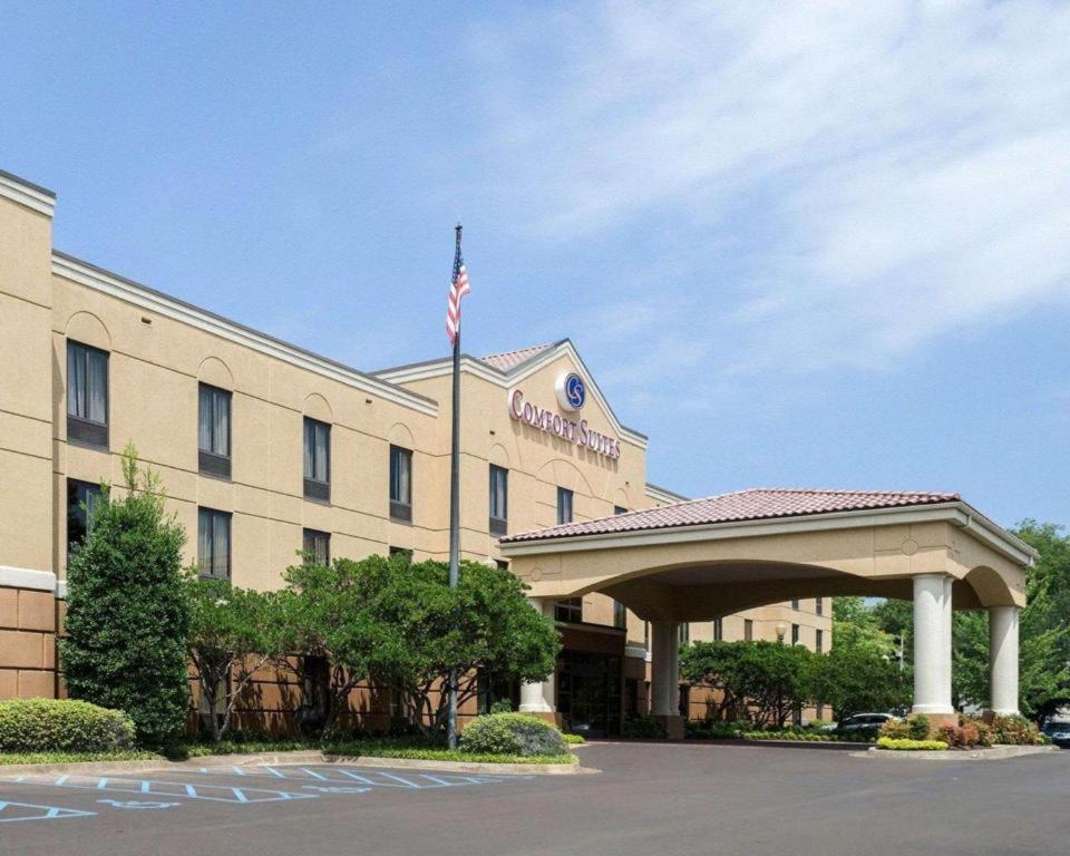 Comfort Suites photo 7