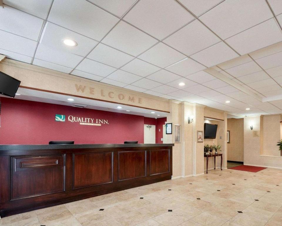 Quality Inn photo 13