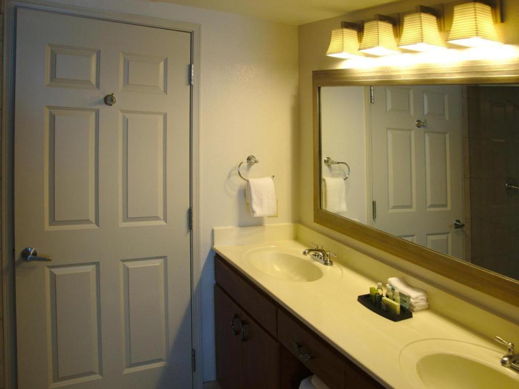Club 36 Resort by ResortShare photo 5