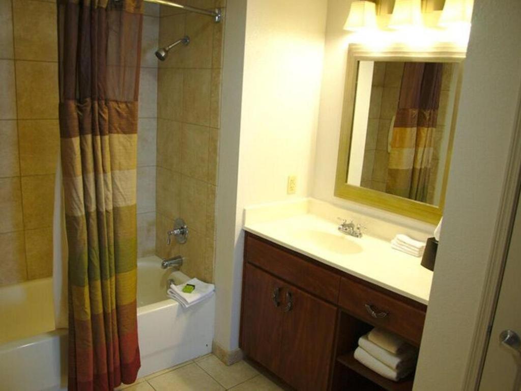 Club 36 Resort by ResortShare photo 10