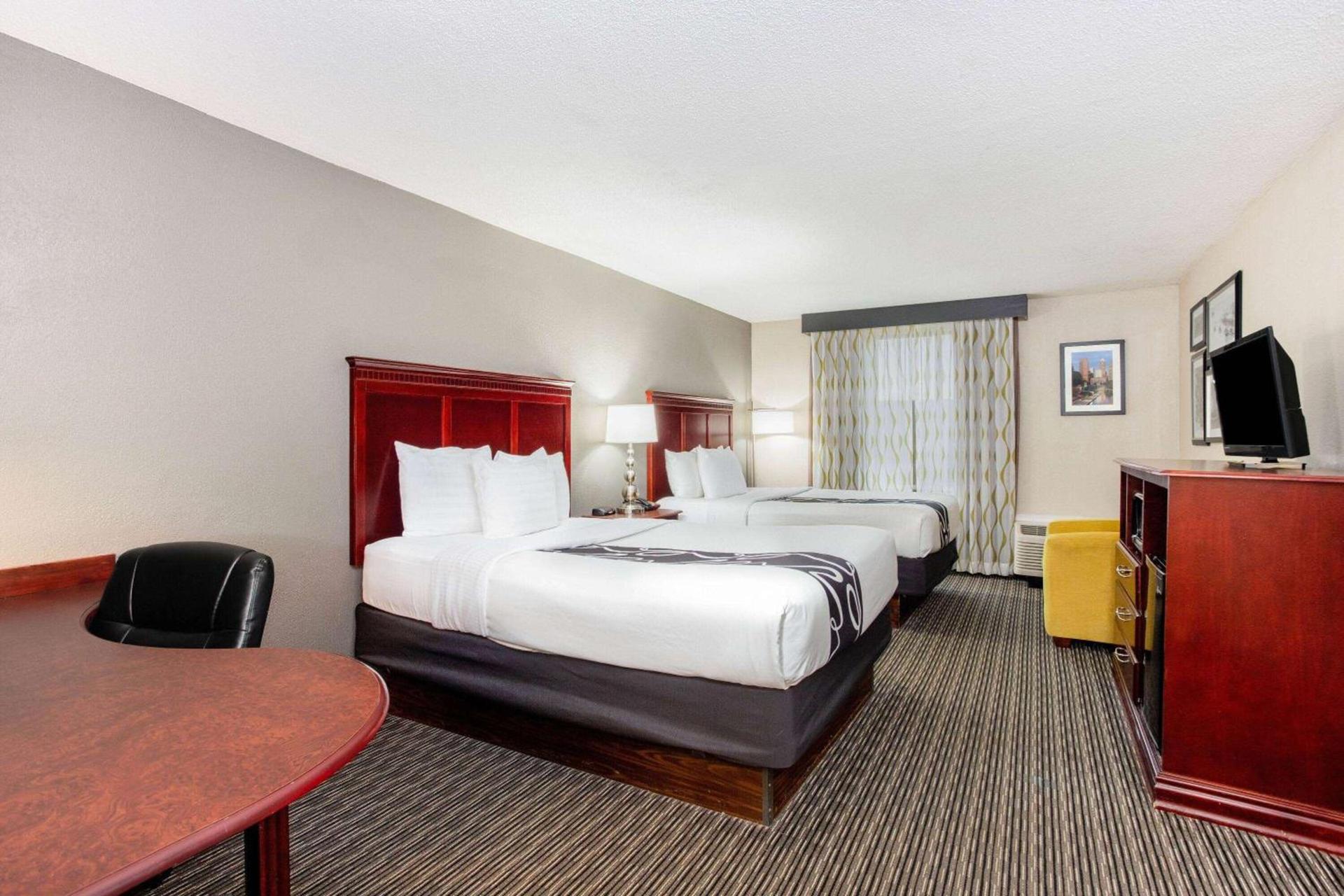 La Quinta by Wyndham Indianapolis South photo 13