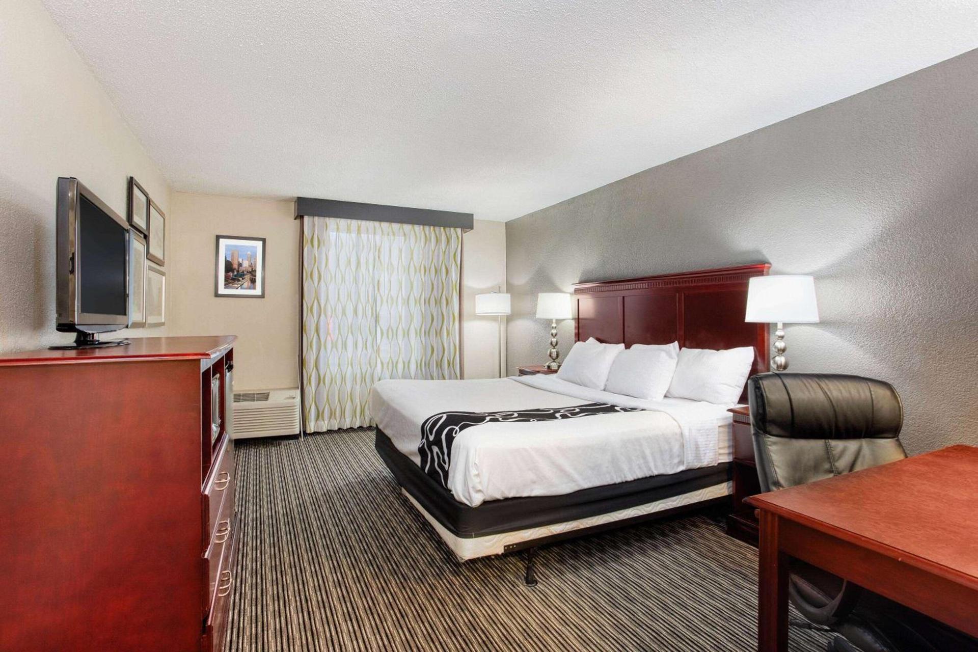 La Quinta by Wyndham Indianapolis South photo 15