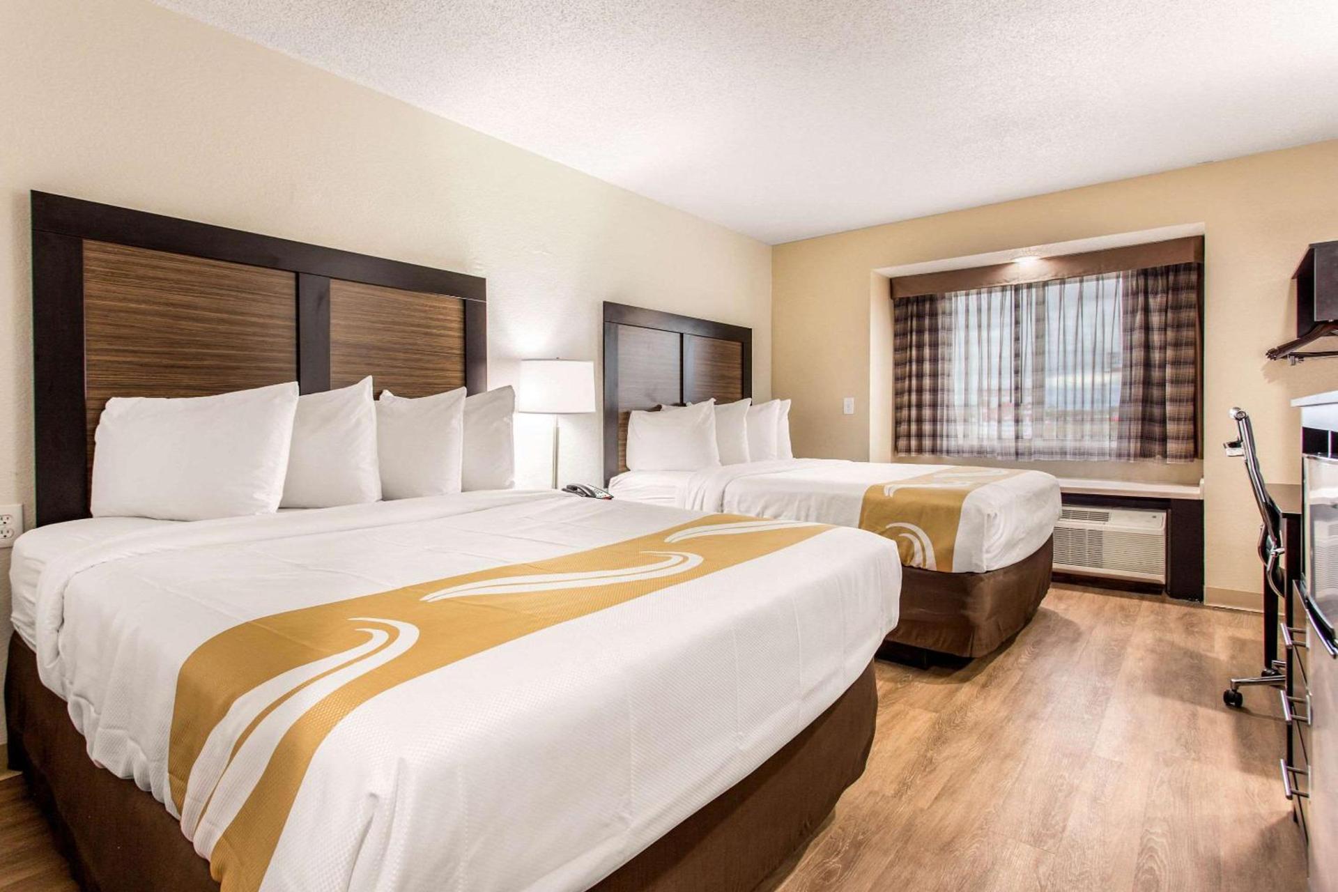 Quality Inn & Suites Myrtle Beach near Outlets photo 2