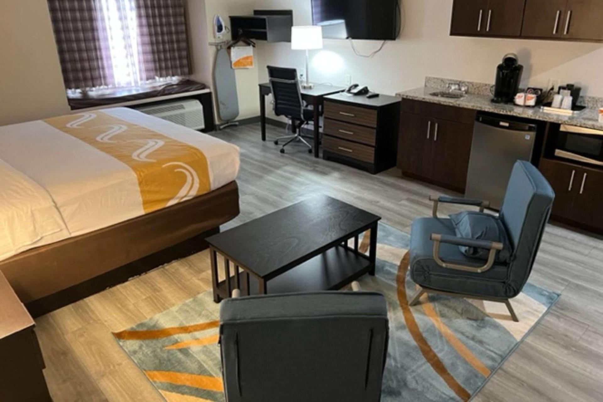 Quality Inn & Suites Myrtle Beach near Outlets photo 4