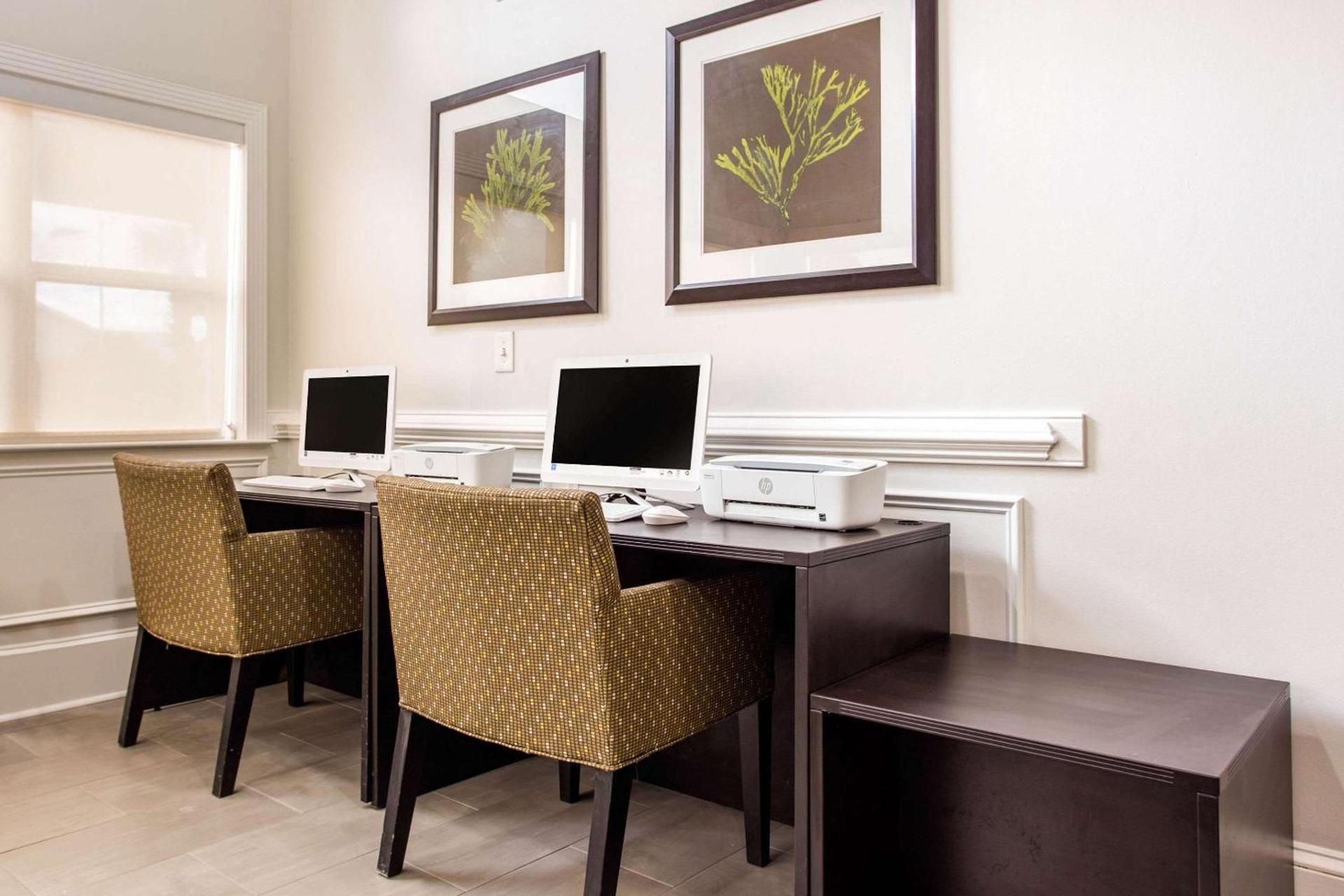 Quality Inn & Suites Myrtle Beach near Outlets photo 7
