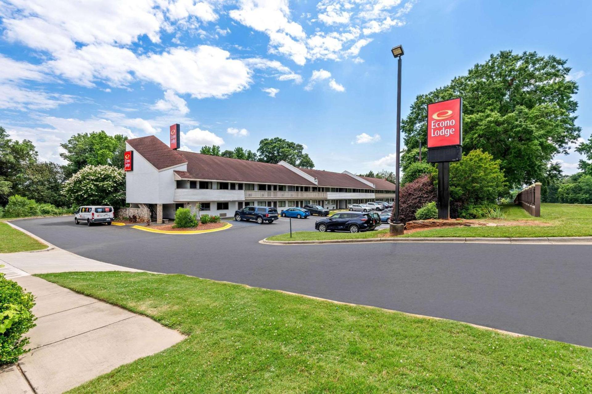 Econo Lodge Charlotte Airport photo 4