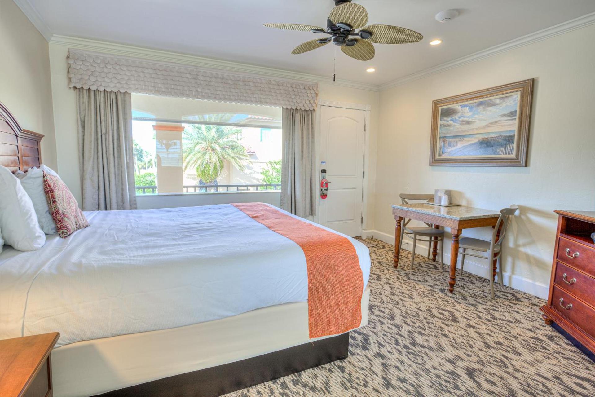 La Fiesta Ocean Inn & Suites photo 25