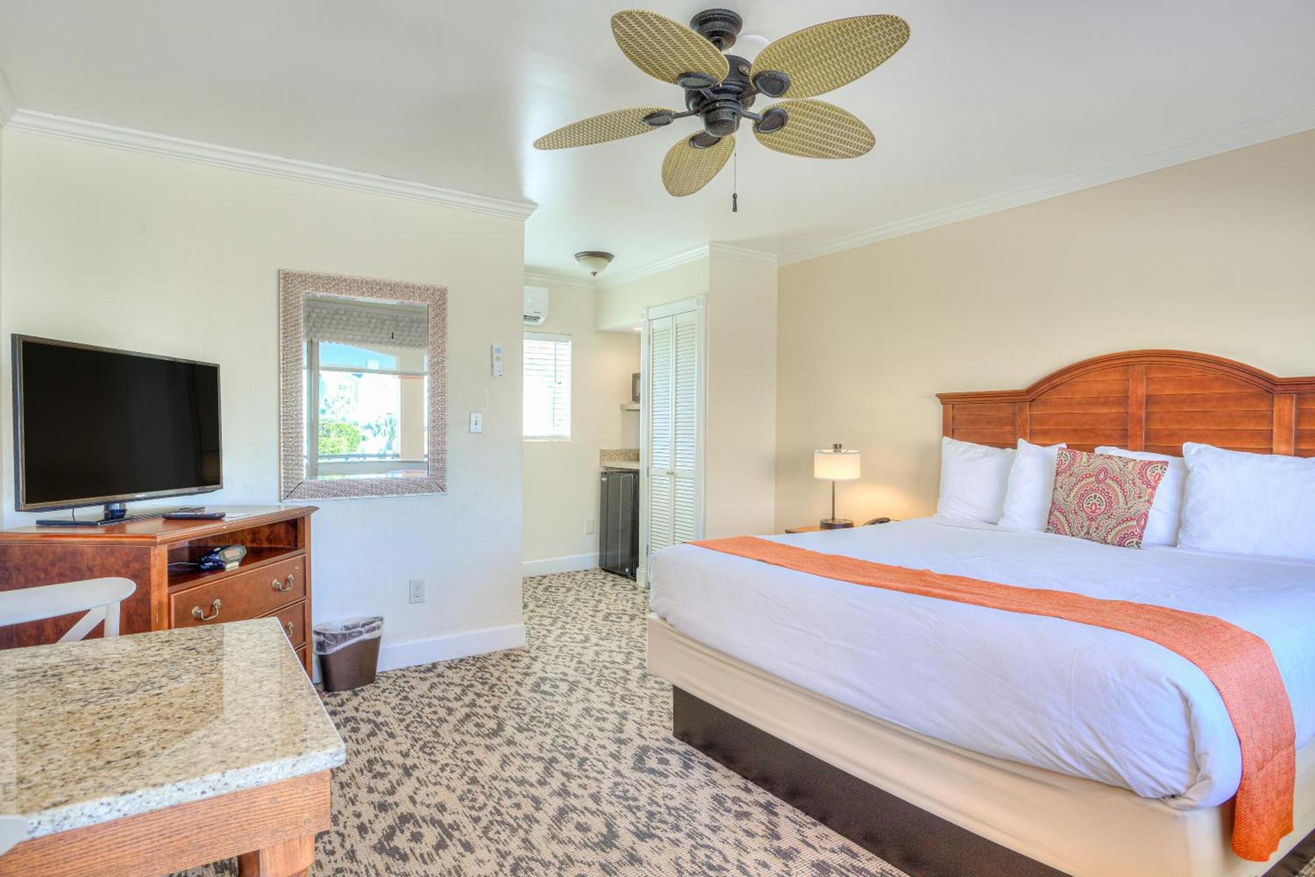 La Fiesta Ocean Inn & Suites photo 22