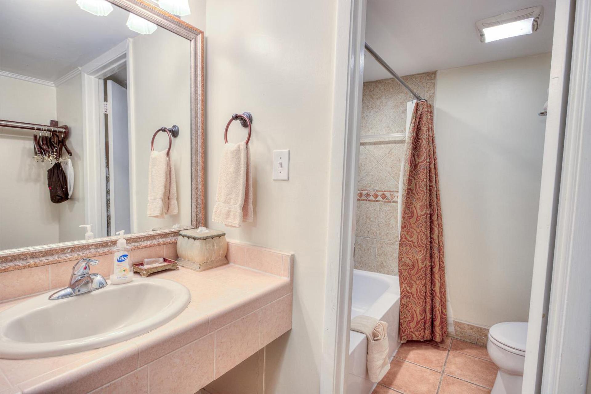 La Fiesta Ocean Inn & Suites photo 35
