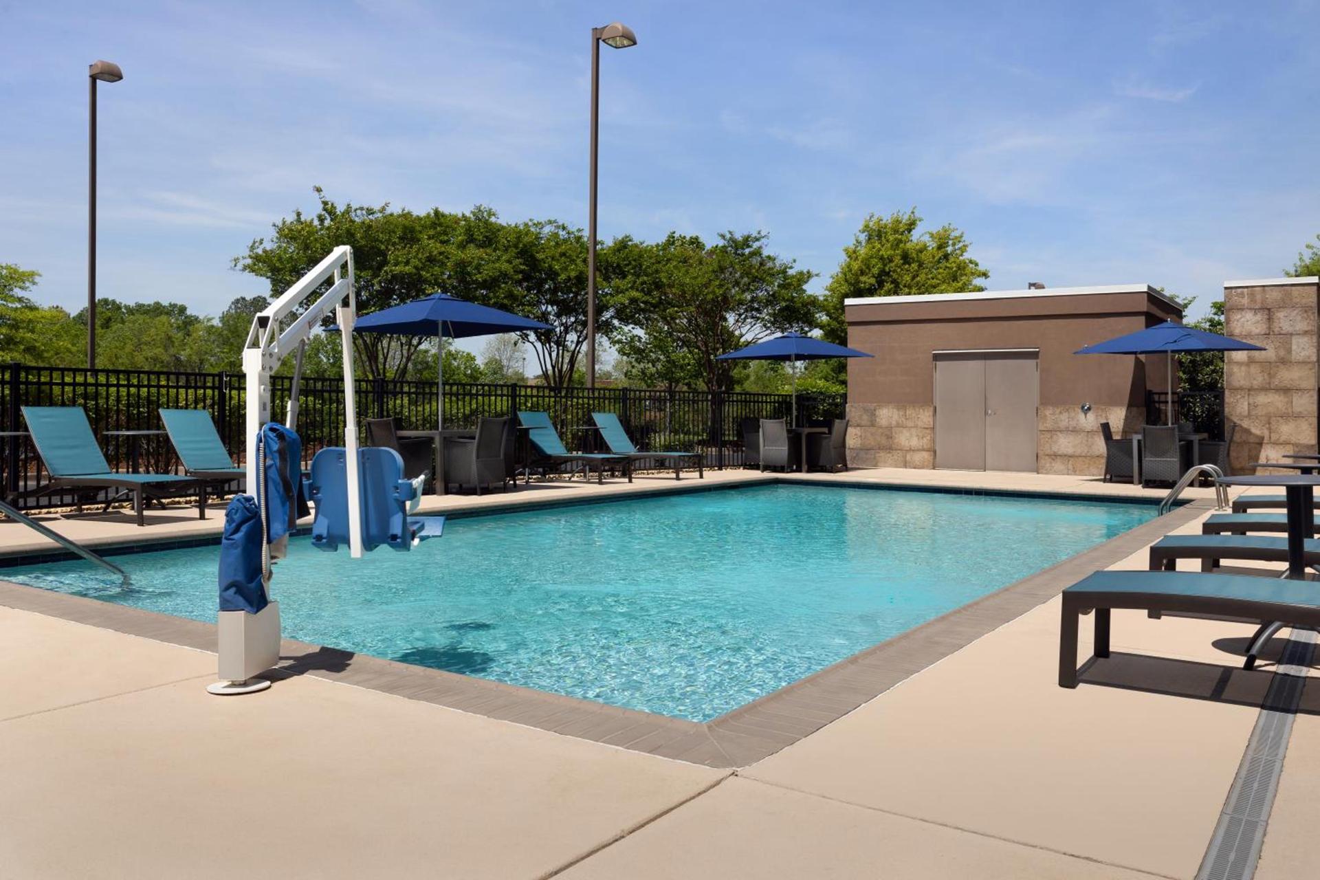 Hampton Inn & Suites Huntsville Research Park Area photo 30
