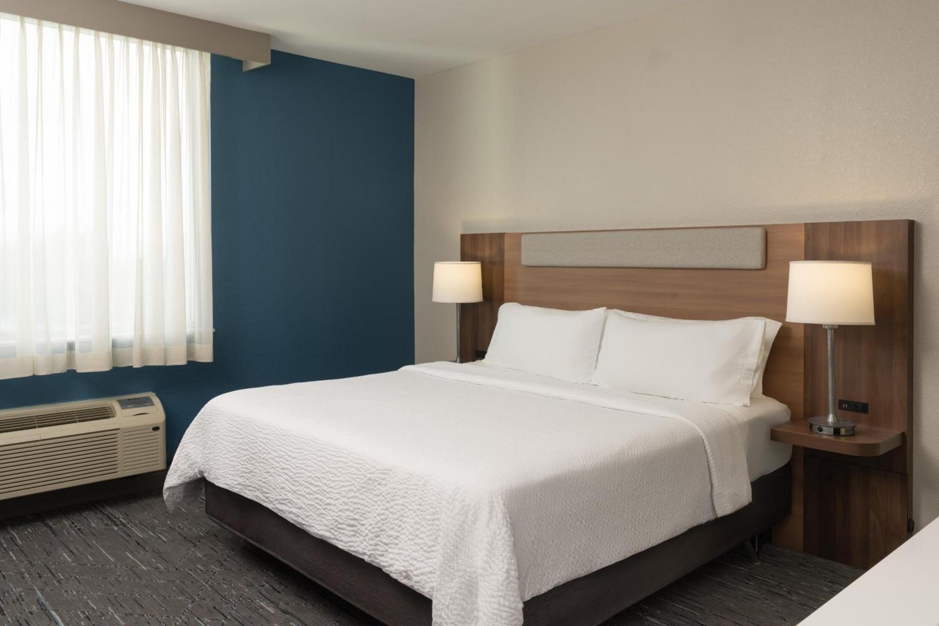 Holiday Inn Express Miami Airport-Blue Lagoon Area by IHG photo 57