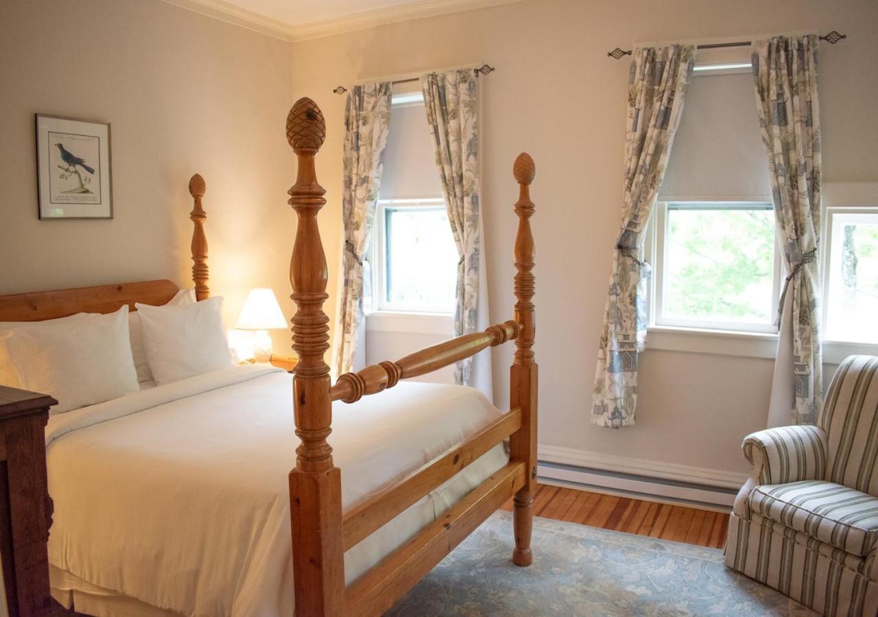 Apple Tree Inn photo 20