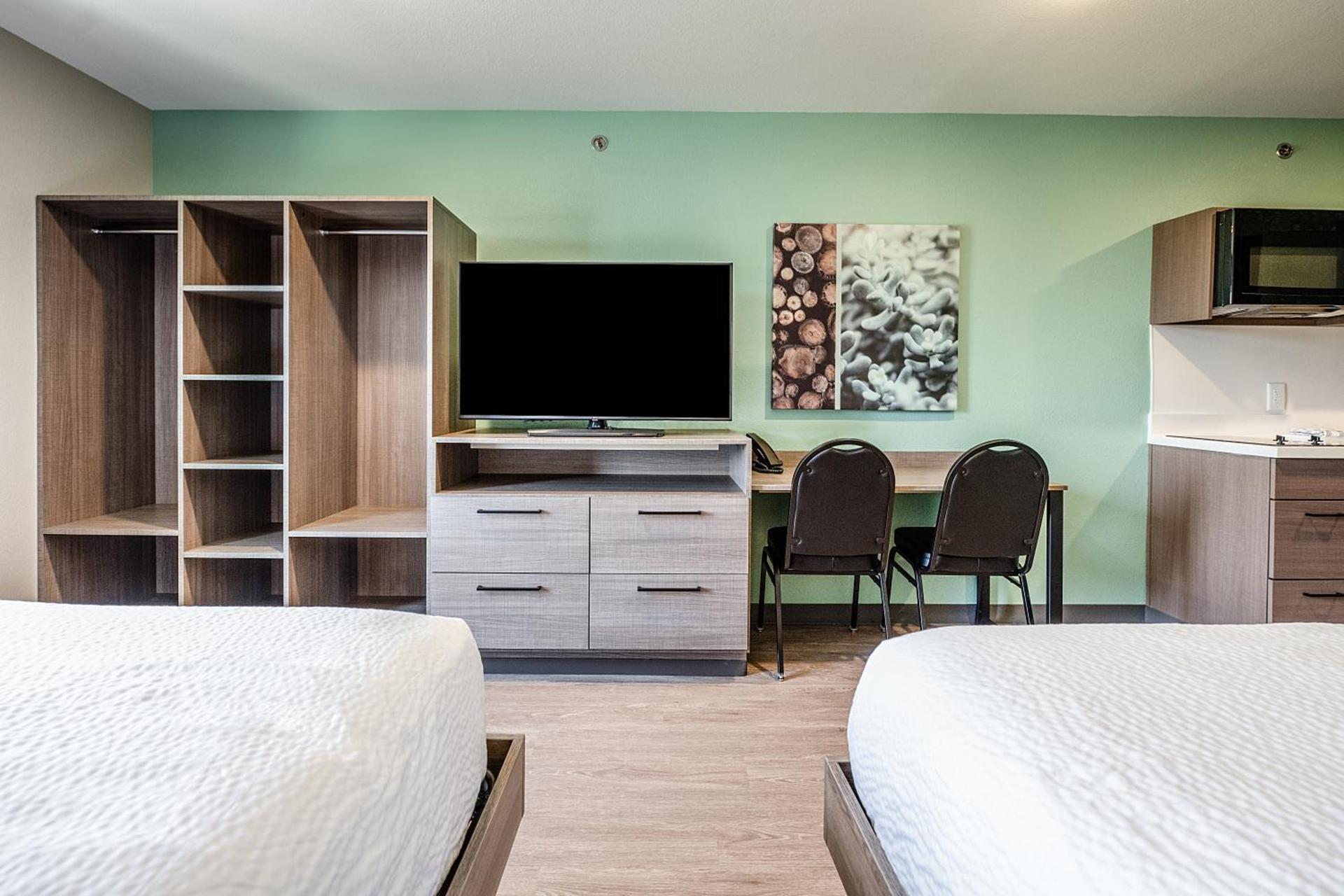ECHO Suites Extended Stay by Wyndham Spartanburg photo 36