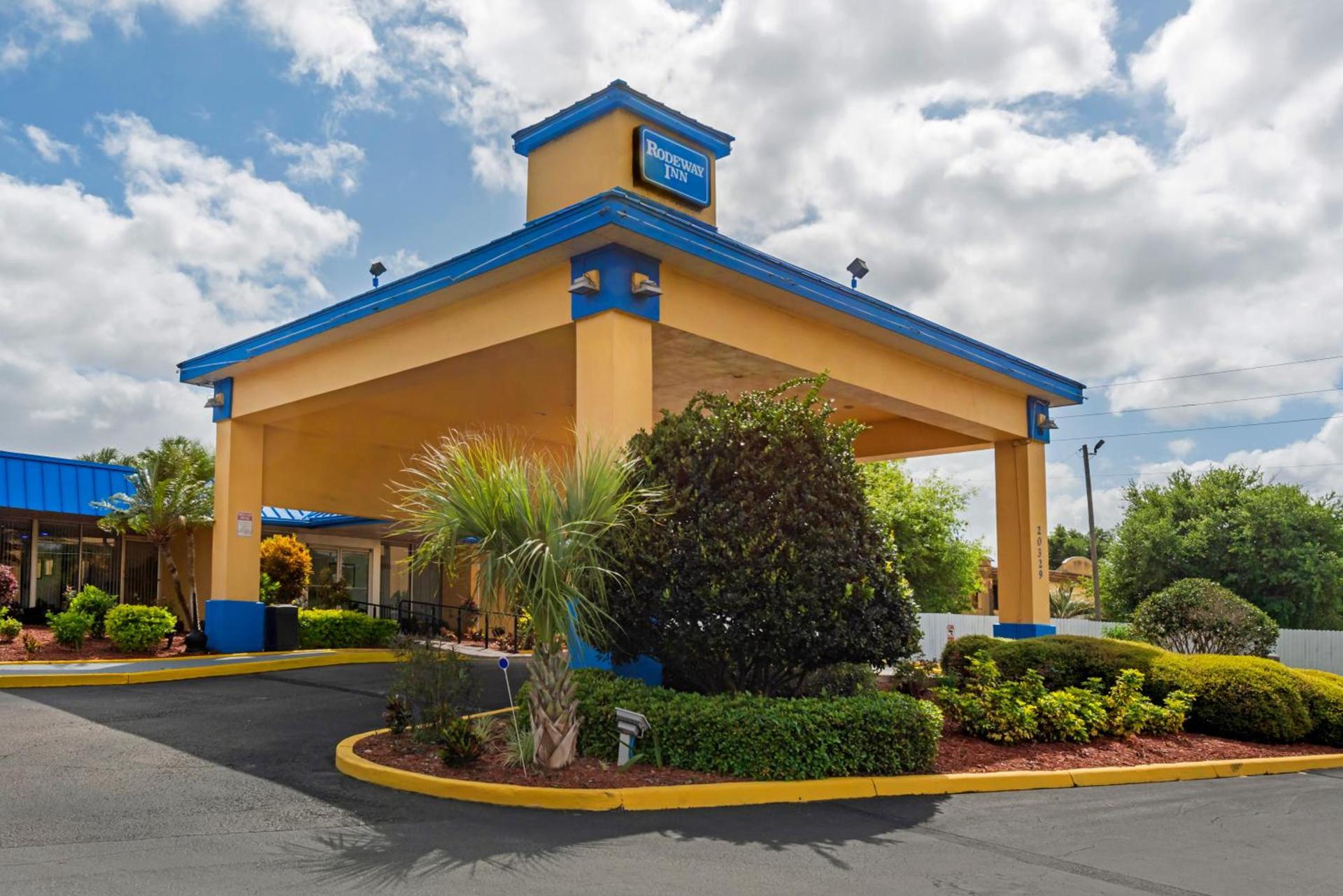 Rodeway Inn Clermont North photo 21