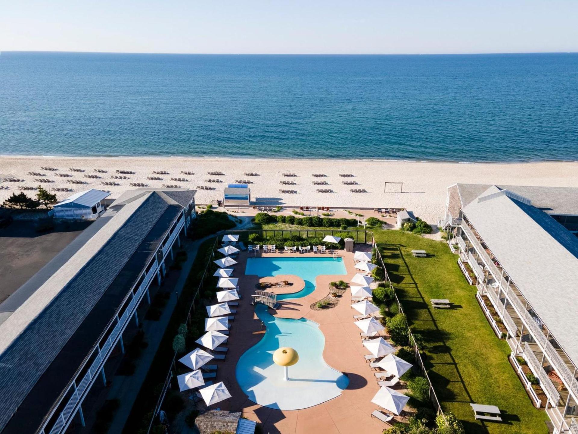 Riviera Beach Resort photo 3