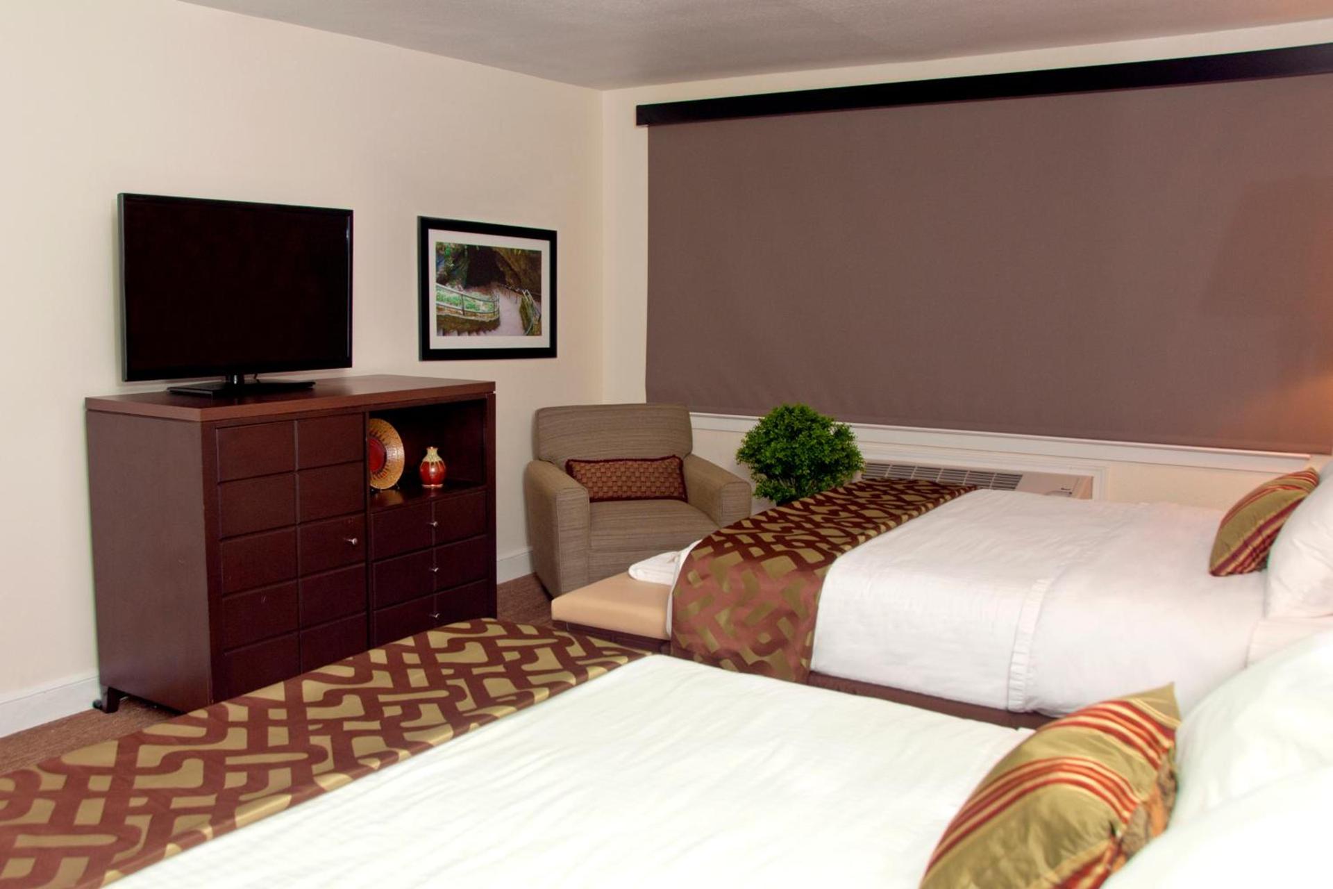 Mammoth Cave Lodge and Cabins photo 5