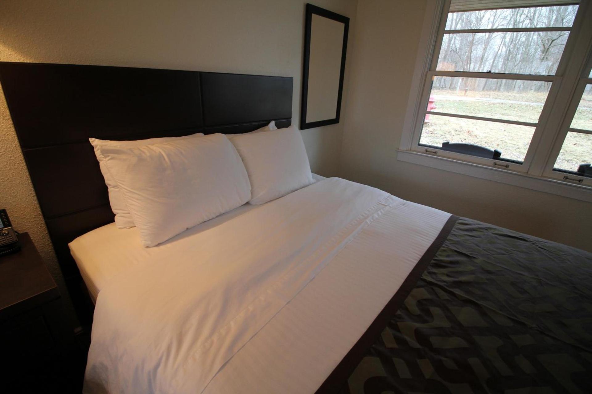 Mammoth Cave Lodge and Cabins photo 23