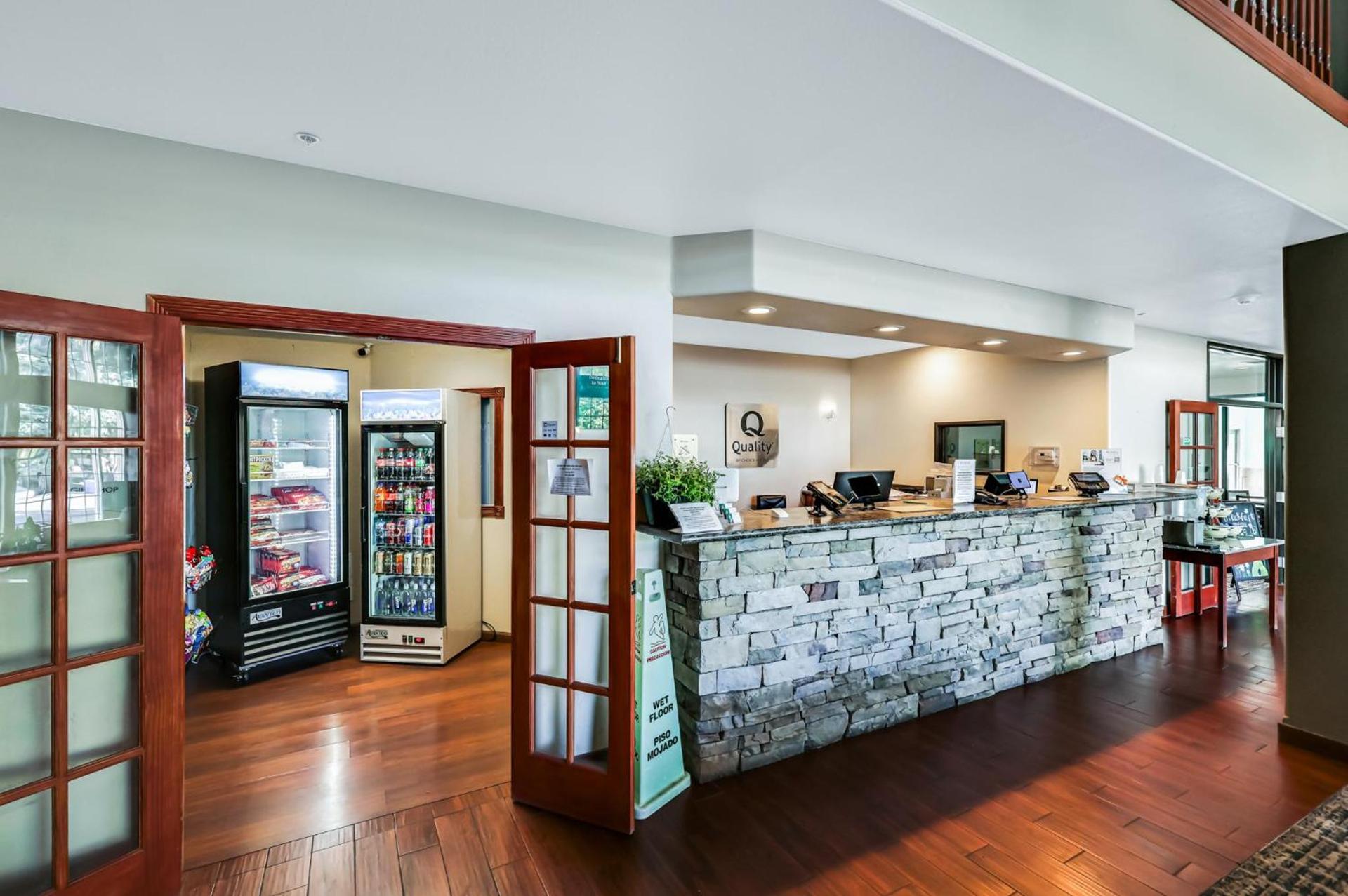 Garner Hotel Liberty Lake by IHG photo 8