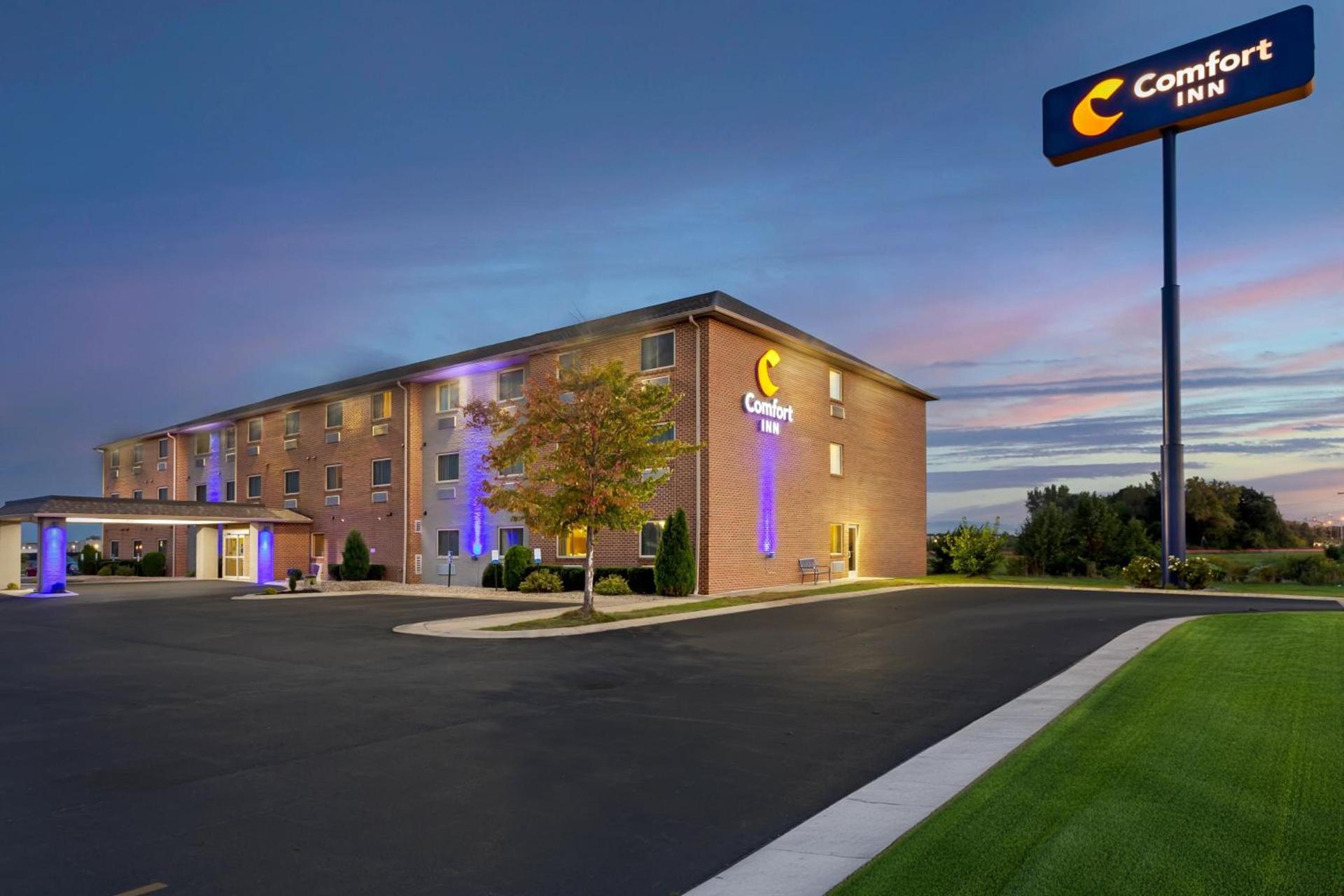 Comfort Inn Hobart-Merrillville I-65 — hotel in Merrillville