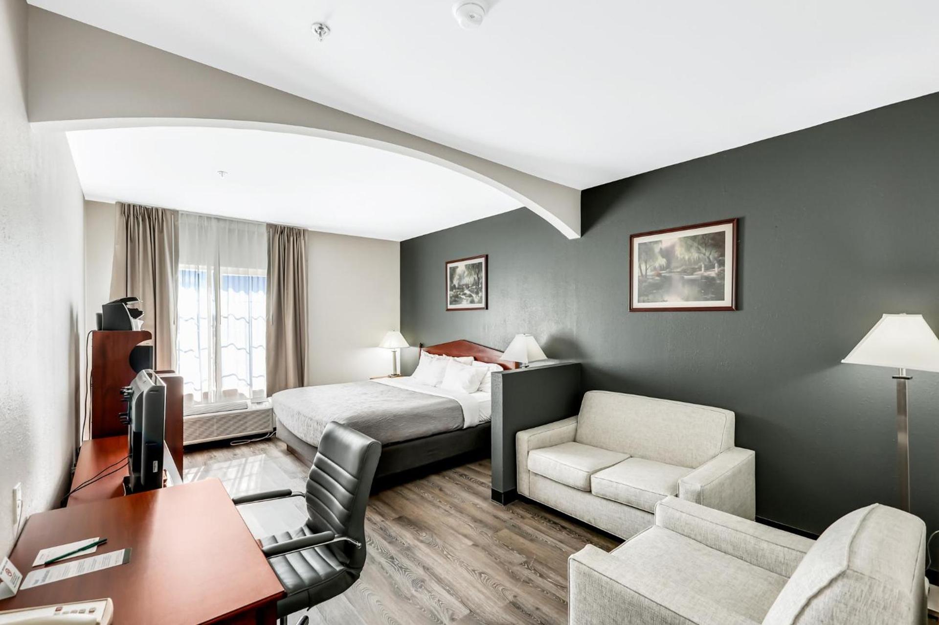 Garner Hotel Liberty Lake by IHG photo 23