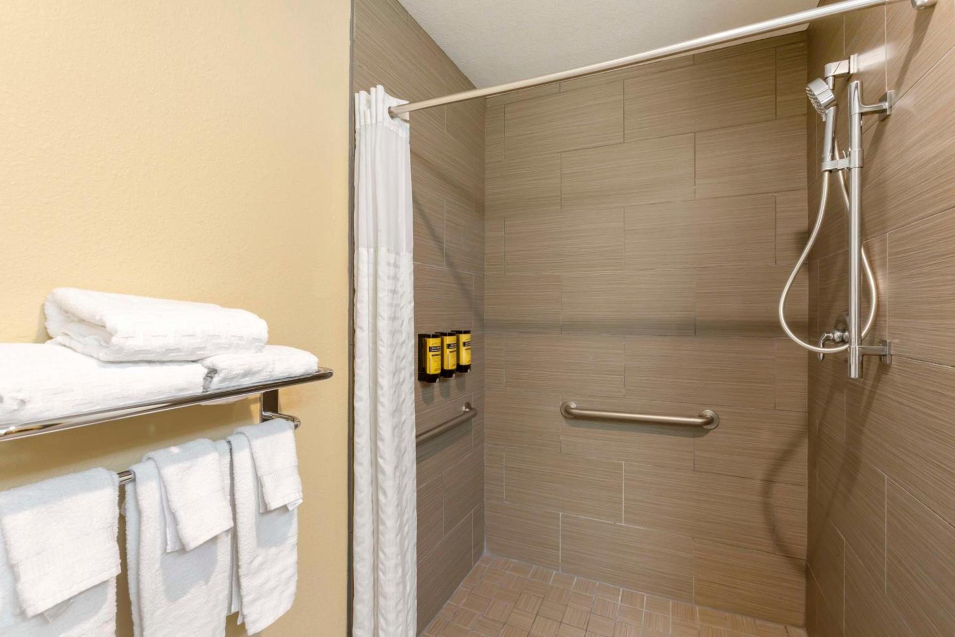 Best Western Plus Surprise-Phoenix NW photo 33