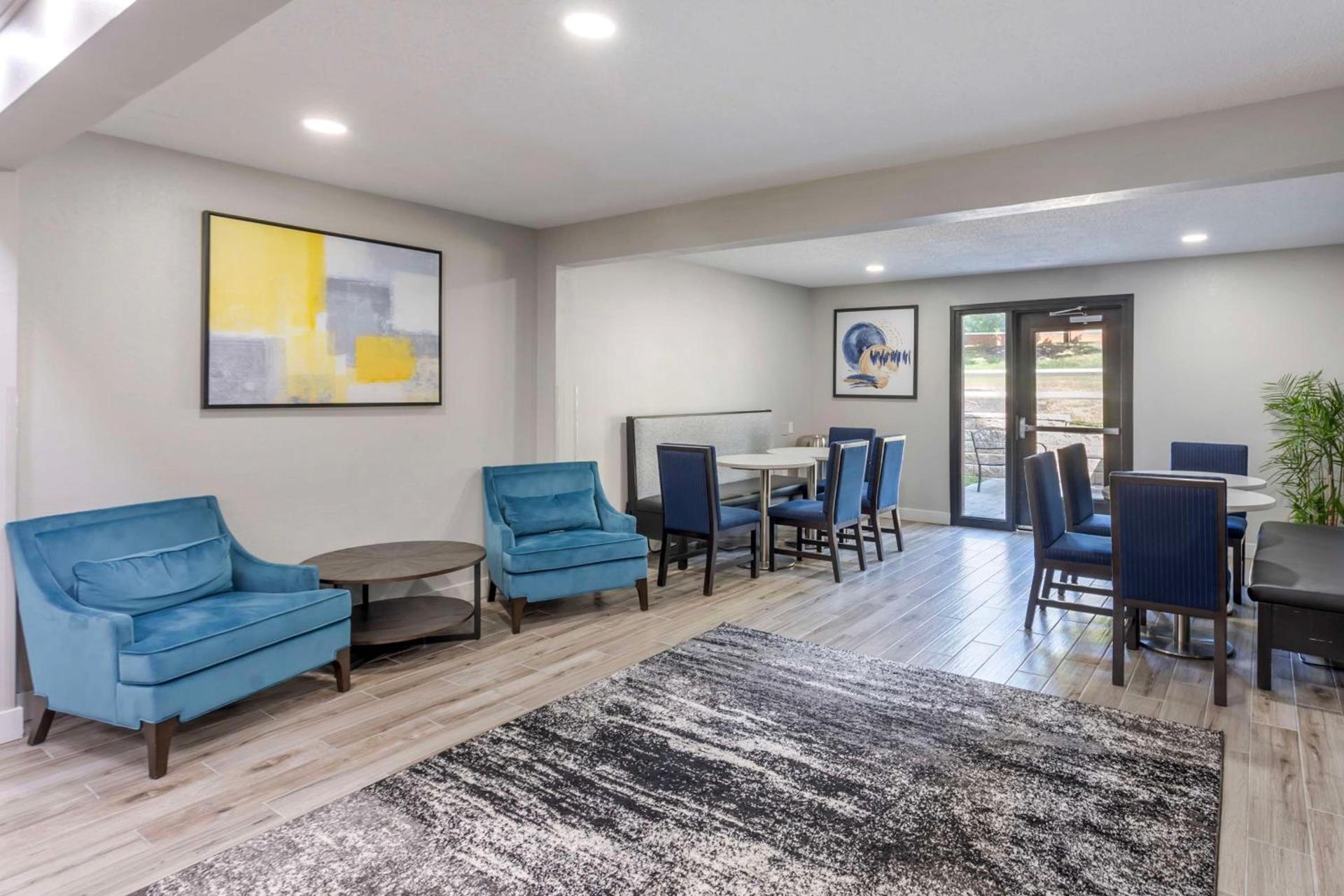 Executive Residency by Best Western Philadelphia-Willow Grove photo 2