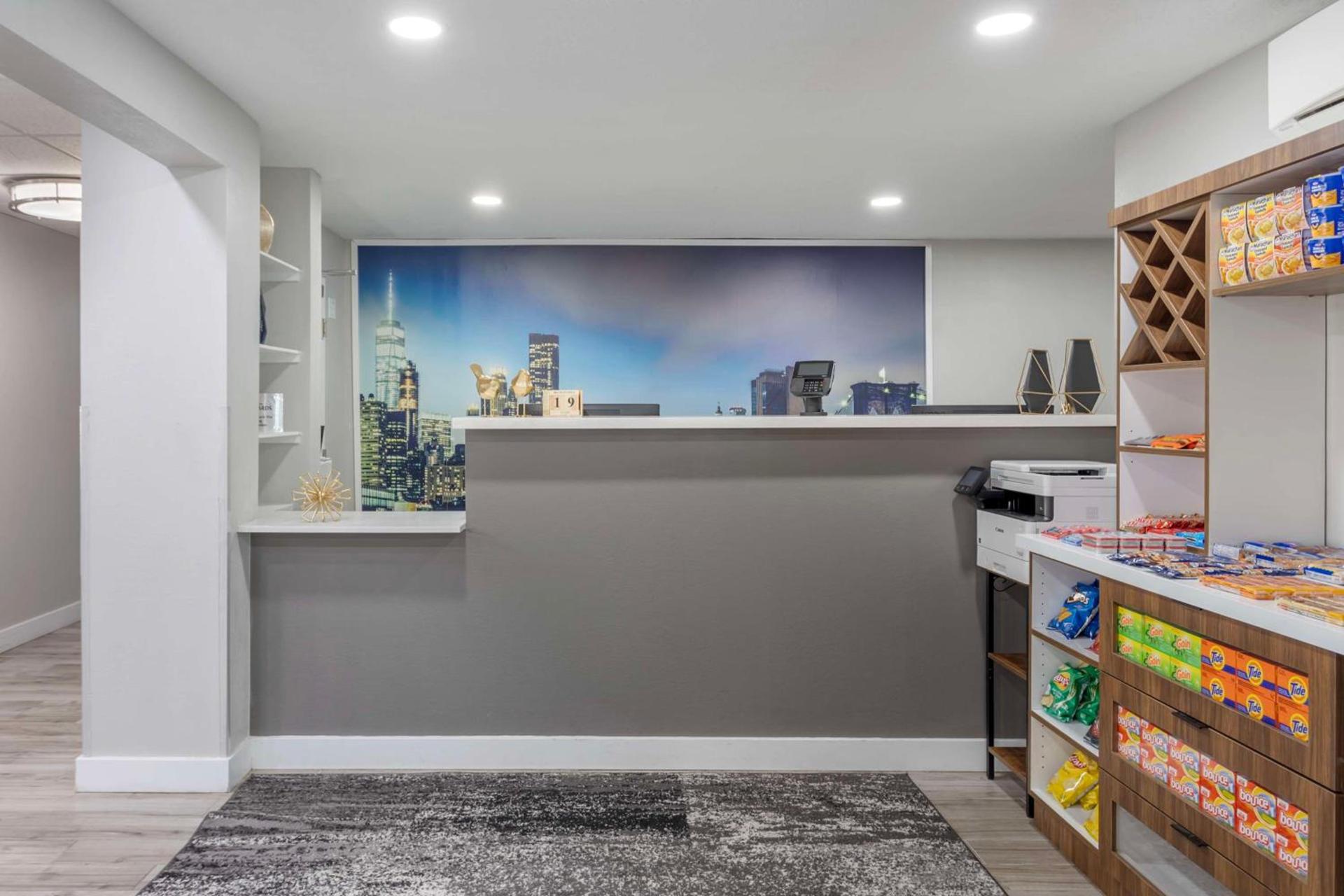 Executive Residency by Best Western Philadelphia-Willow Grove photo 7