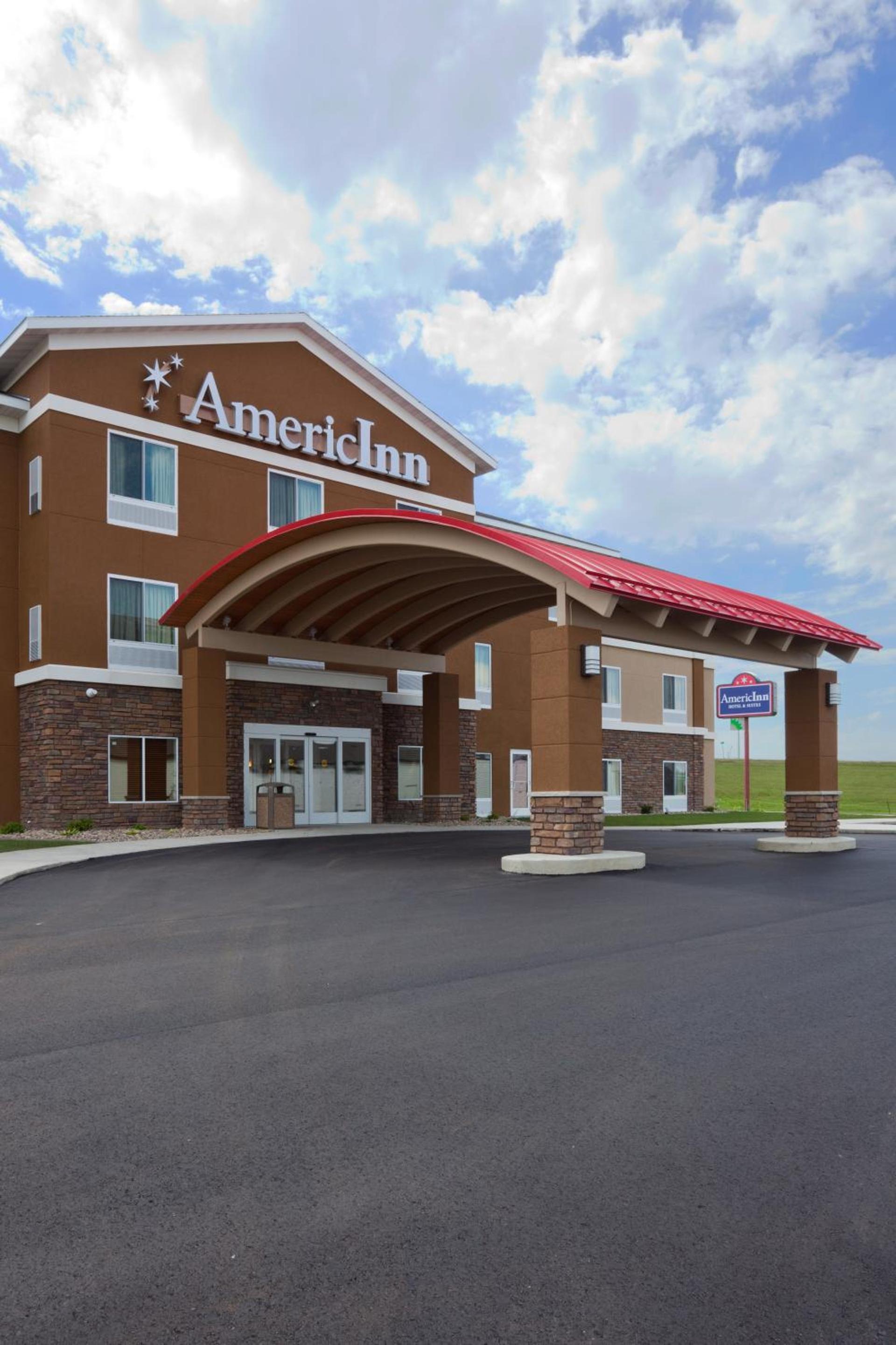 AmericInn by Wyndham Hartford SD photo 34