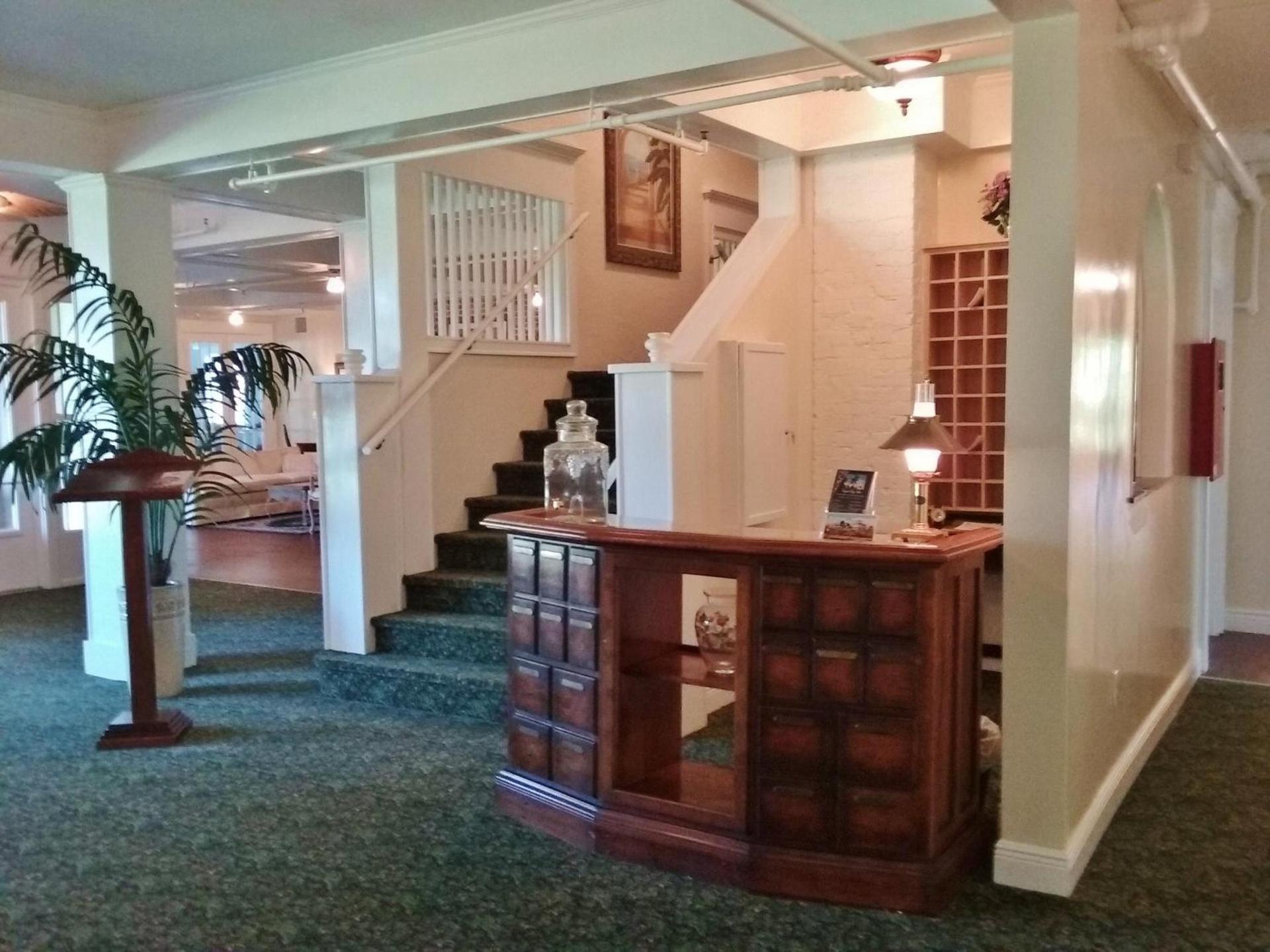 Crystal Bay Historic Hotel photo 12
