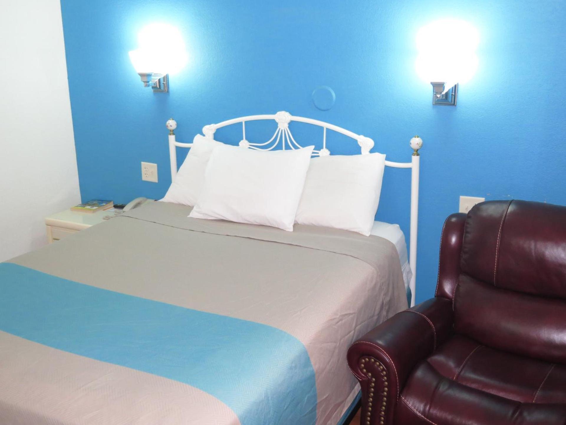 Motel 6-Mitchell, SD photo 40