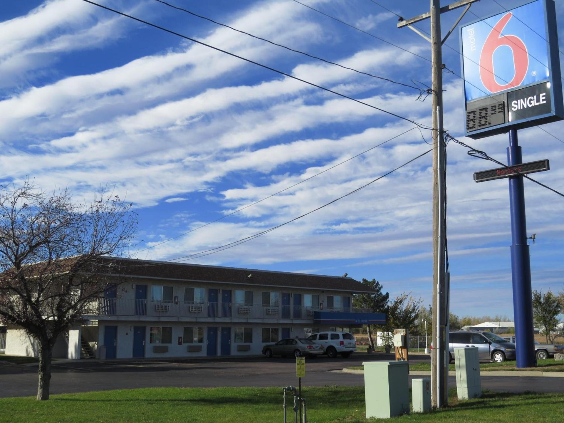 Motel 6-Mitchell, SD photo 52