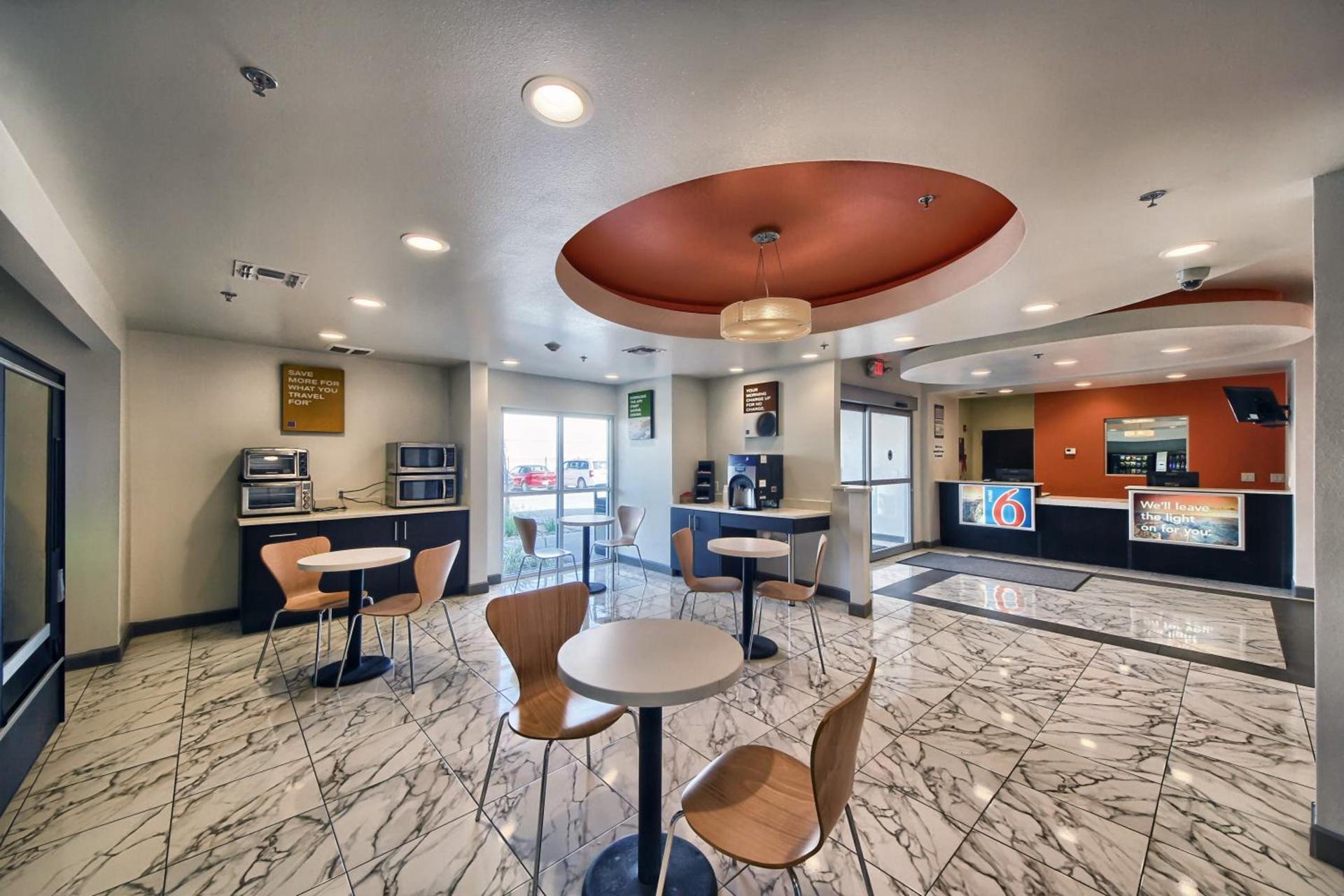 Motel 6-Weslaco, TX photo 24