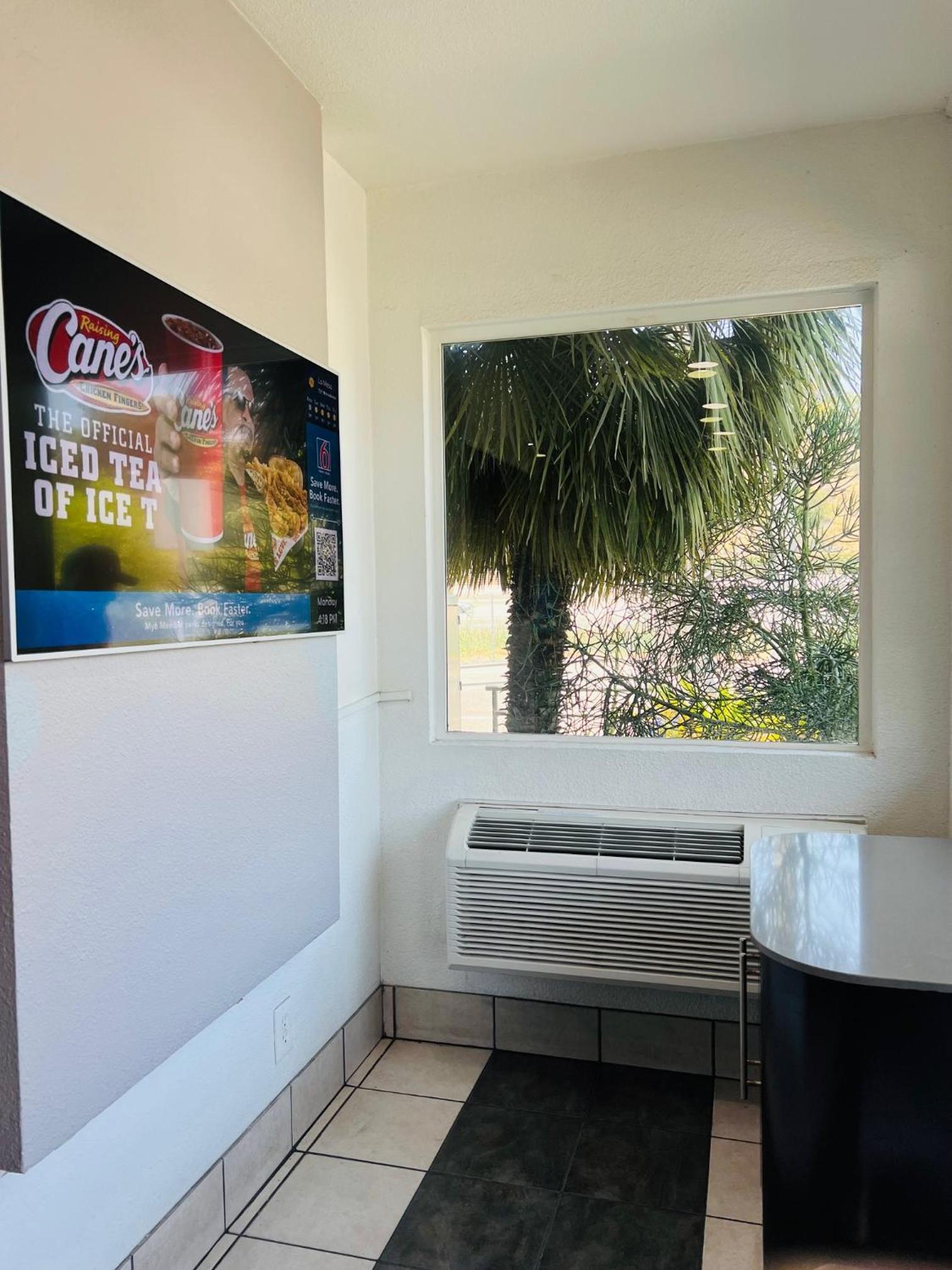 Motel 6-La Mesa, CA - San Diego photo 25