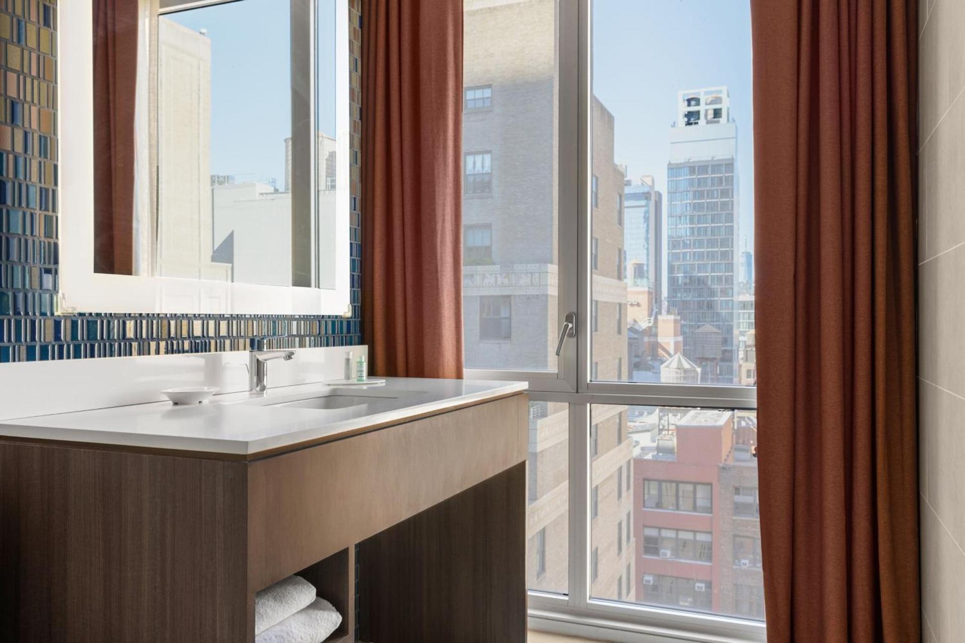 Courtyard by Marriott New York Manhattan/Chelsea photo 26