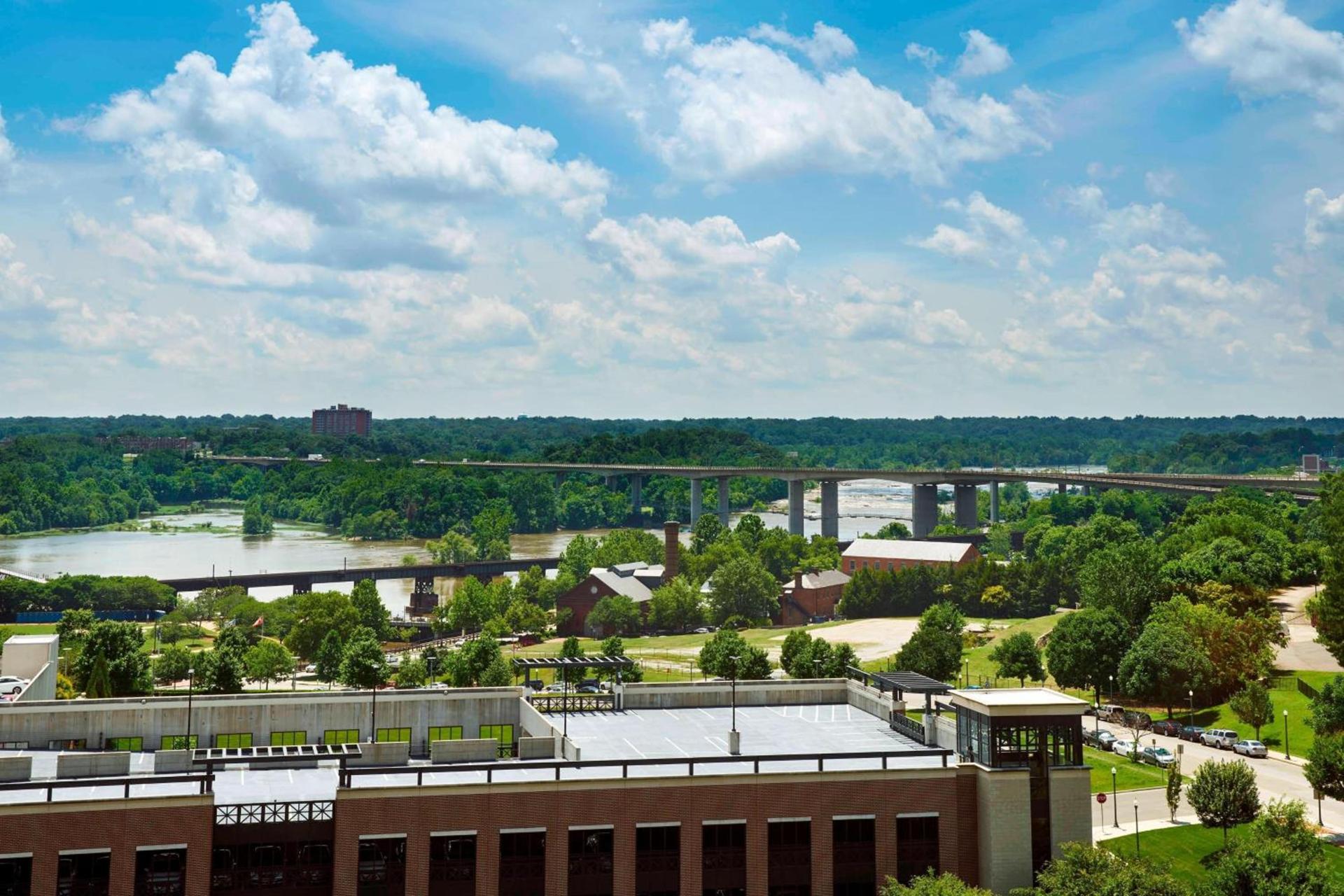 Delta Hotels by Marriott Richmond Downtown photo 14