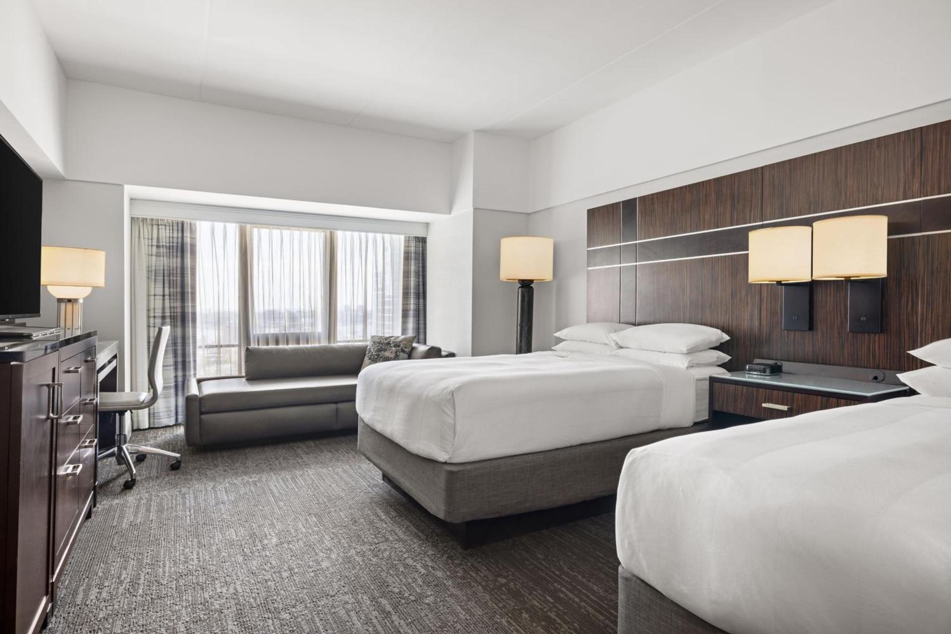 New York Marriott Marquis photo 20
