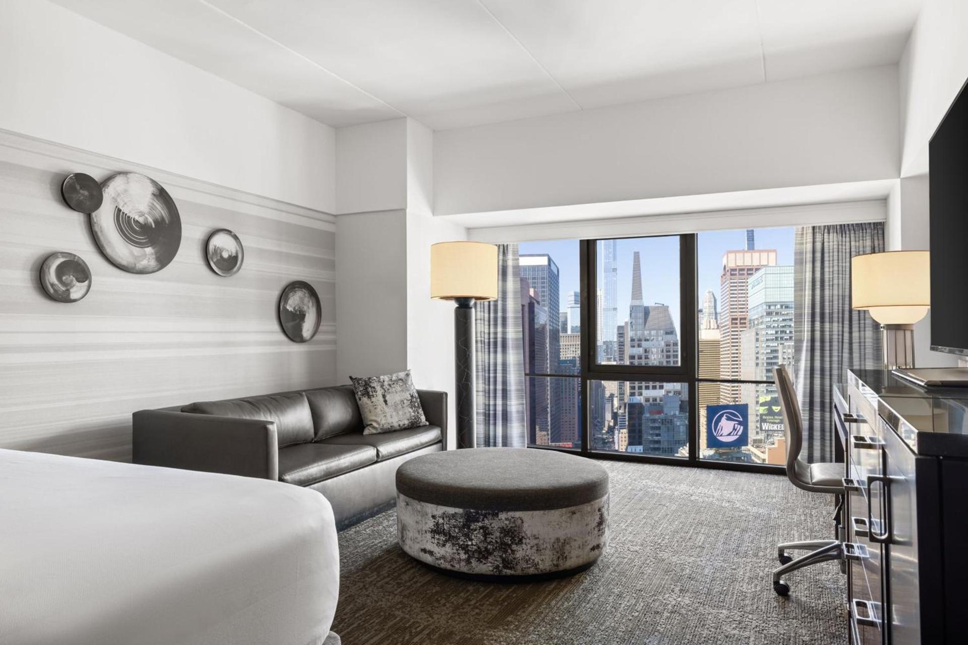 New York Marriott Marquis photo 21