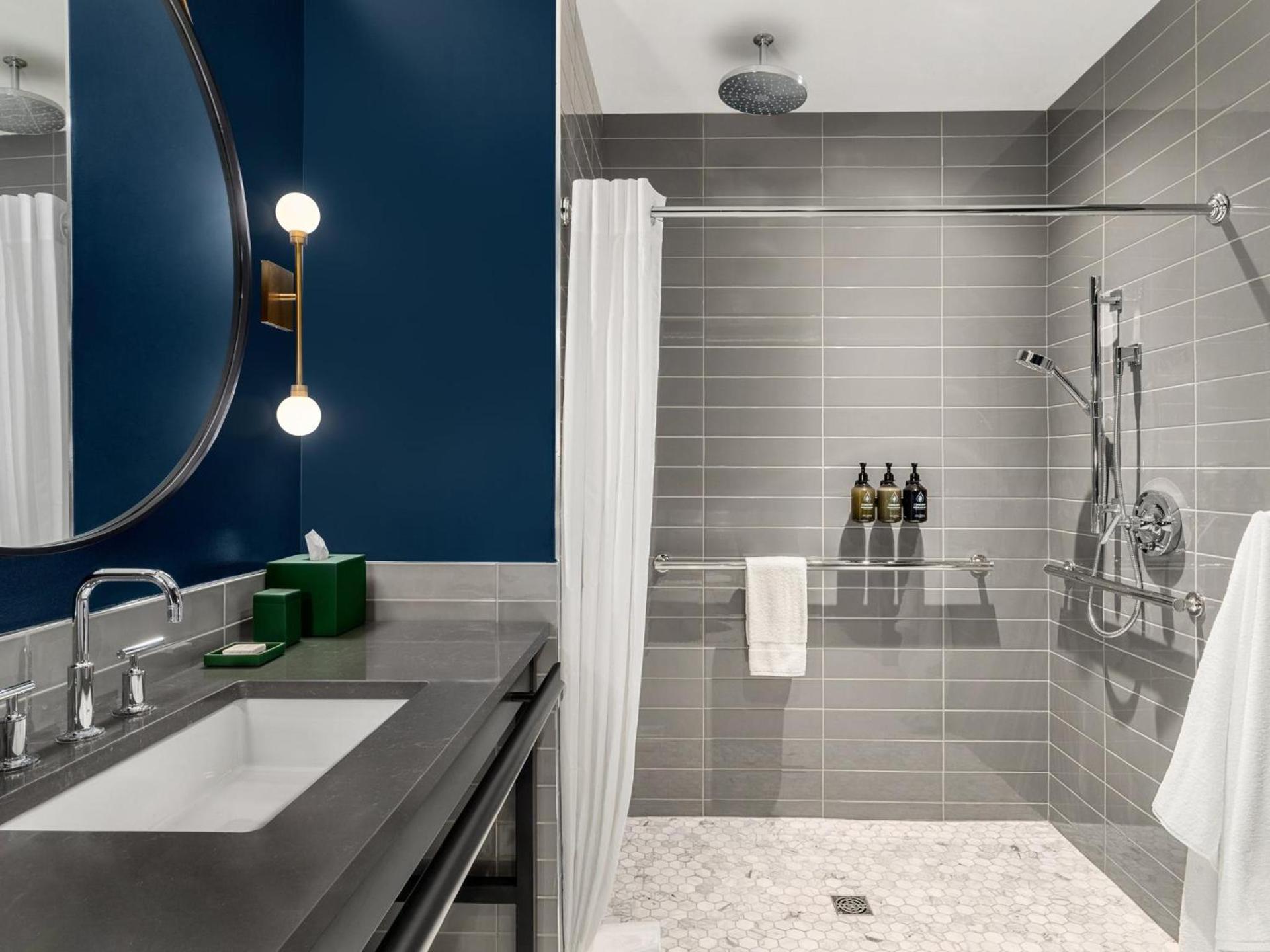 Hotel Indigo Vancouver Dwtn - Portland Area by IHG photo 19