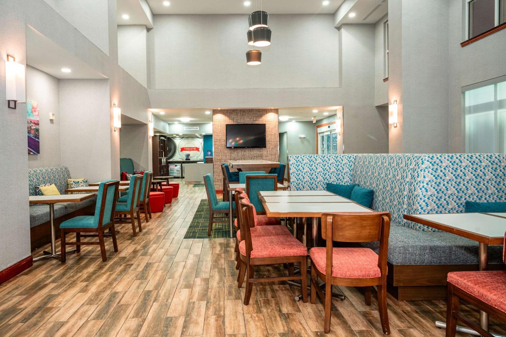 Hampton Inn & Suites Fort Worth-West-I-30 photo 6