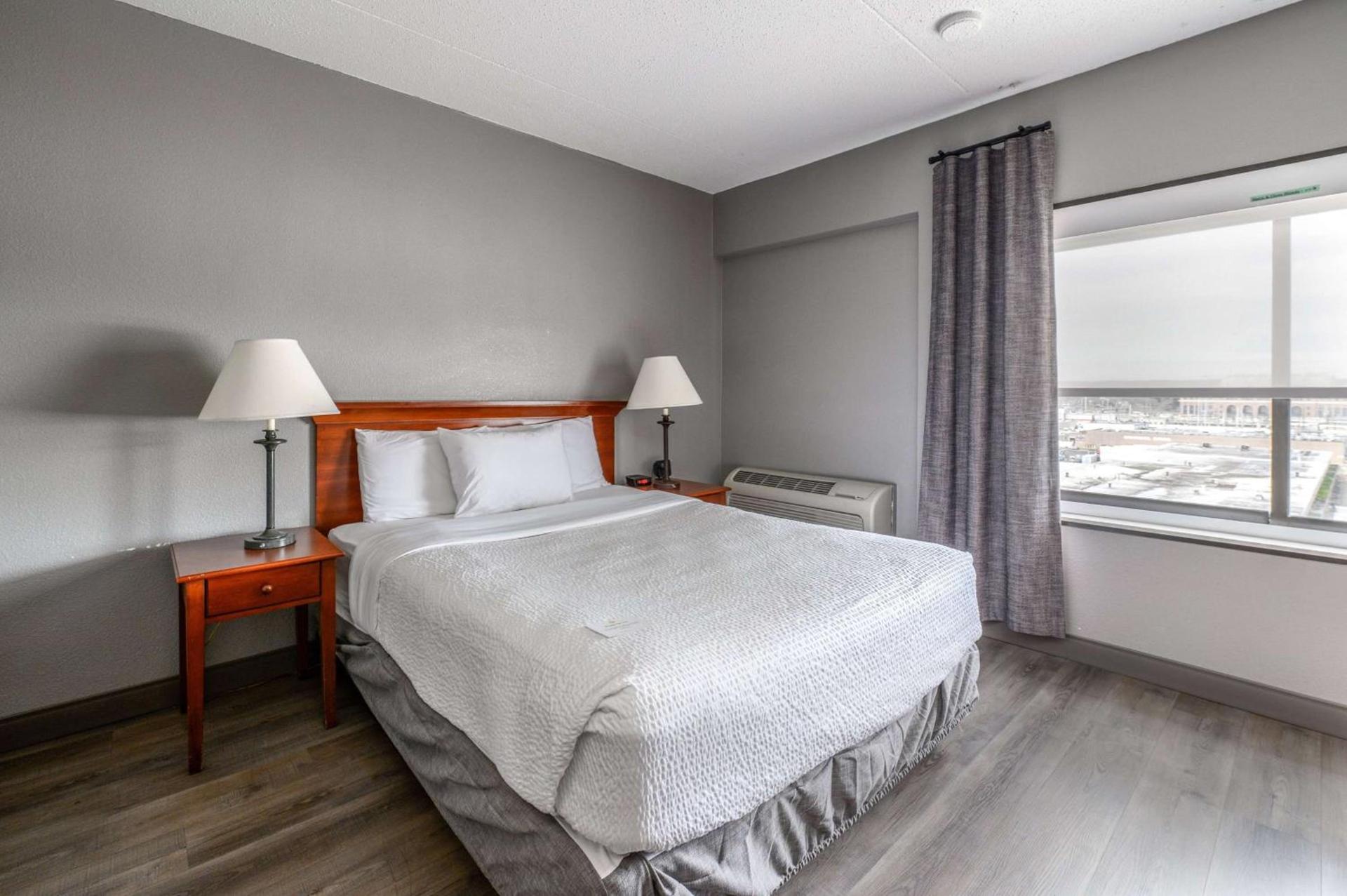 La Quinta by Wyndham New Haven photo 17