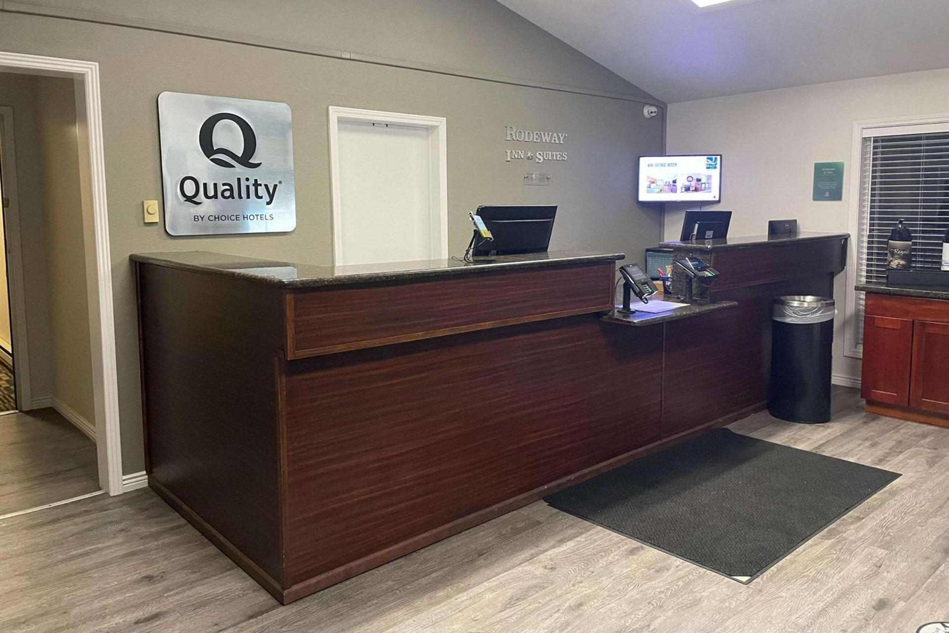 Quality Inn Ontario photo 7