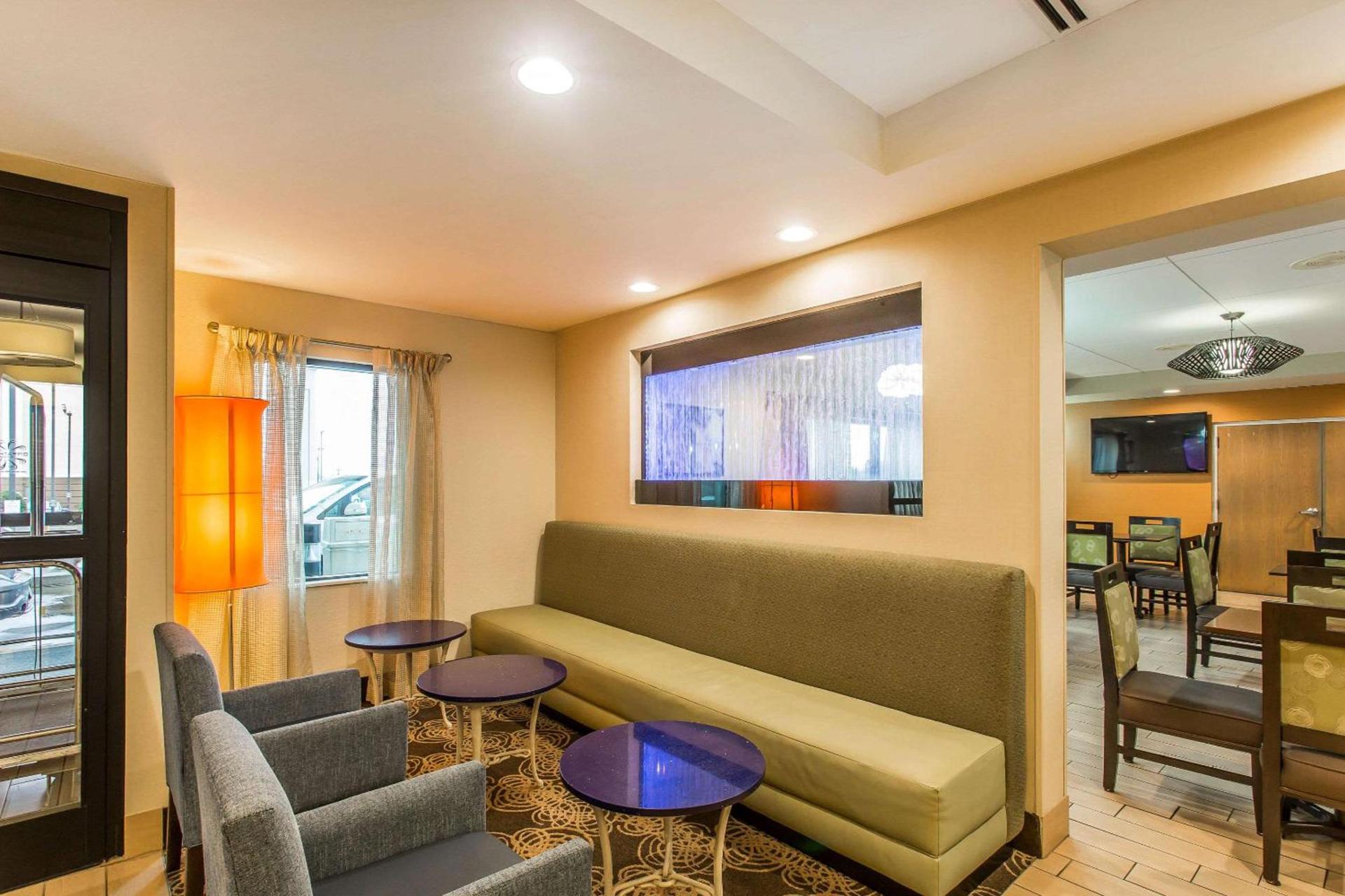 Comfort Inn & Suites Cookeville photo 4