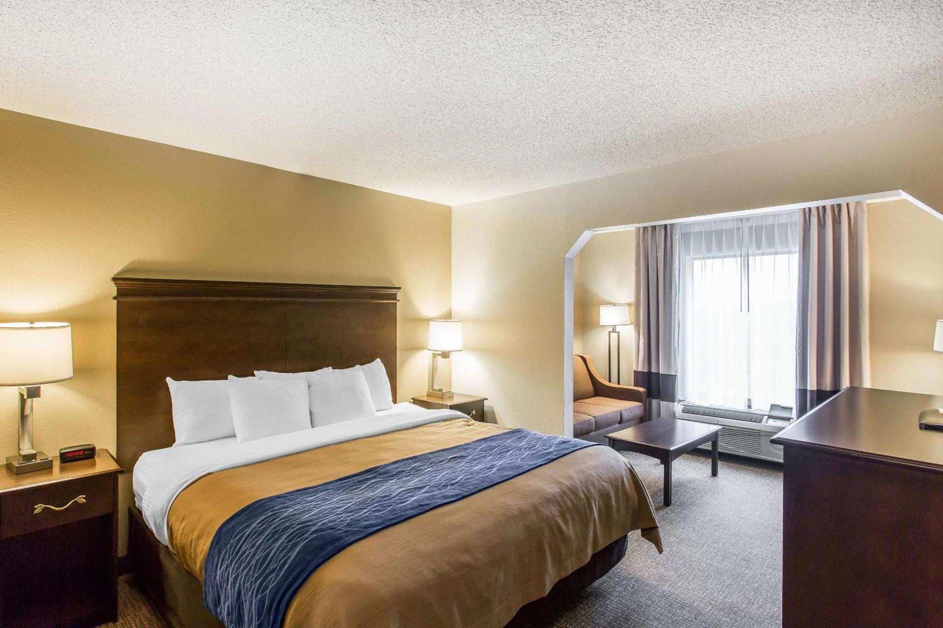 Comfort Inn & Suites Cookeville photo 12