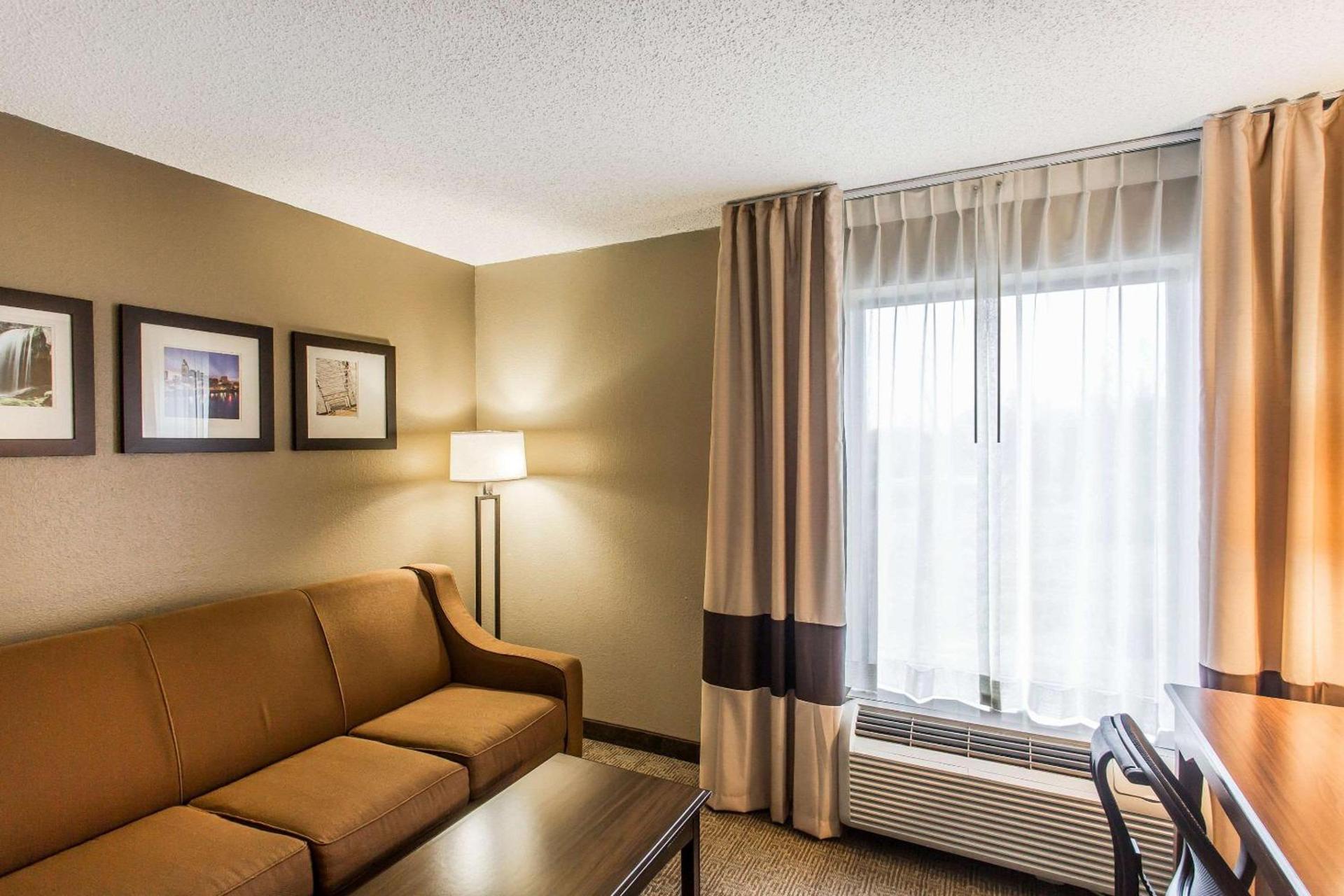 Comfort Inn & Suites Cookeville photo 17