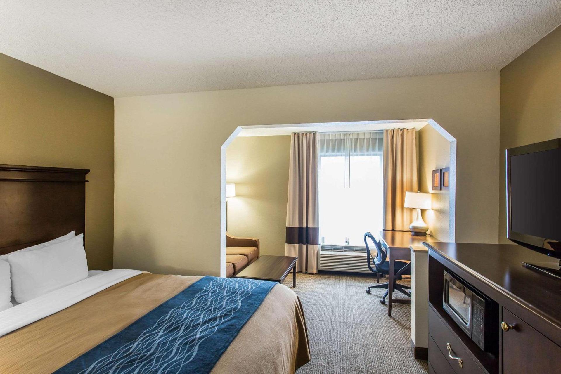 Comfort Inn & Suites Cookeville photo 18