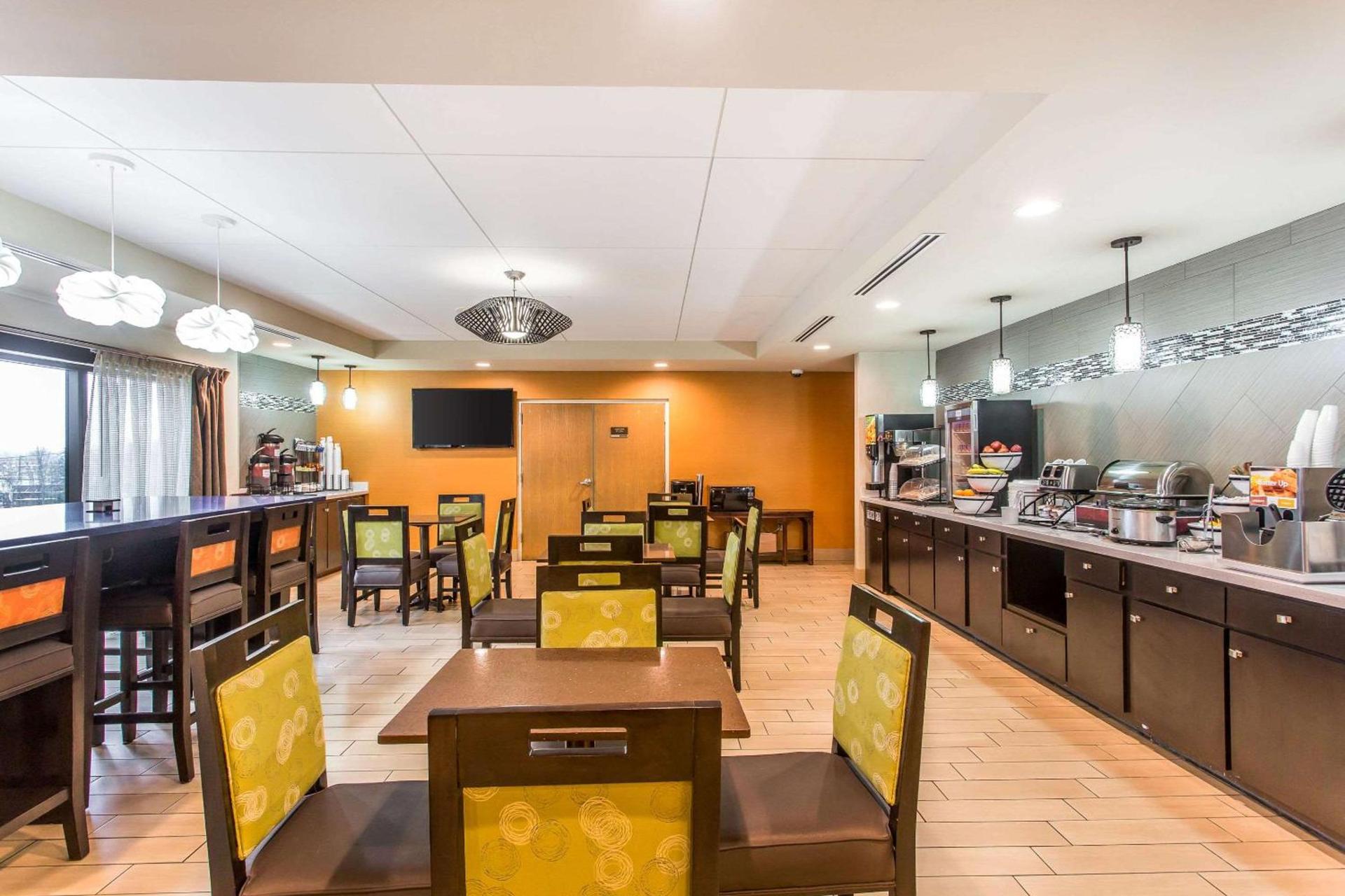 Comfort Inn & Suites Cookeville photo 24