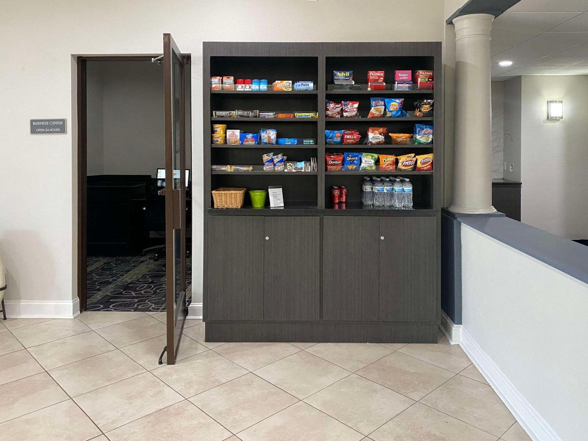 MainStay Suites Conover-Hickory photo 34