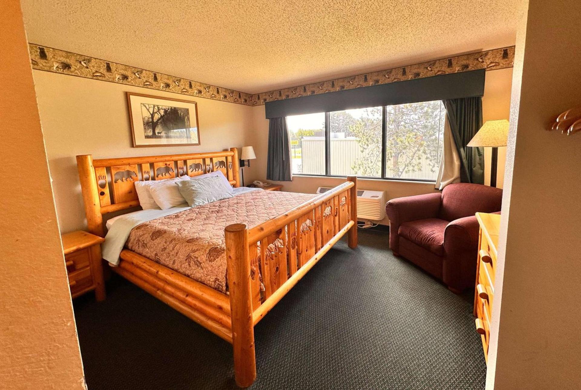 Shell Lake Lodge, a Travelodge by Wyndham photo 11
