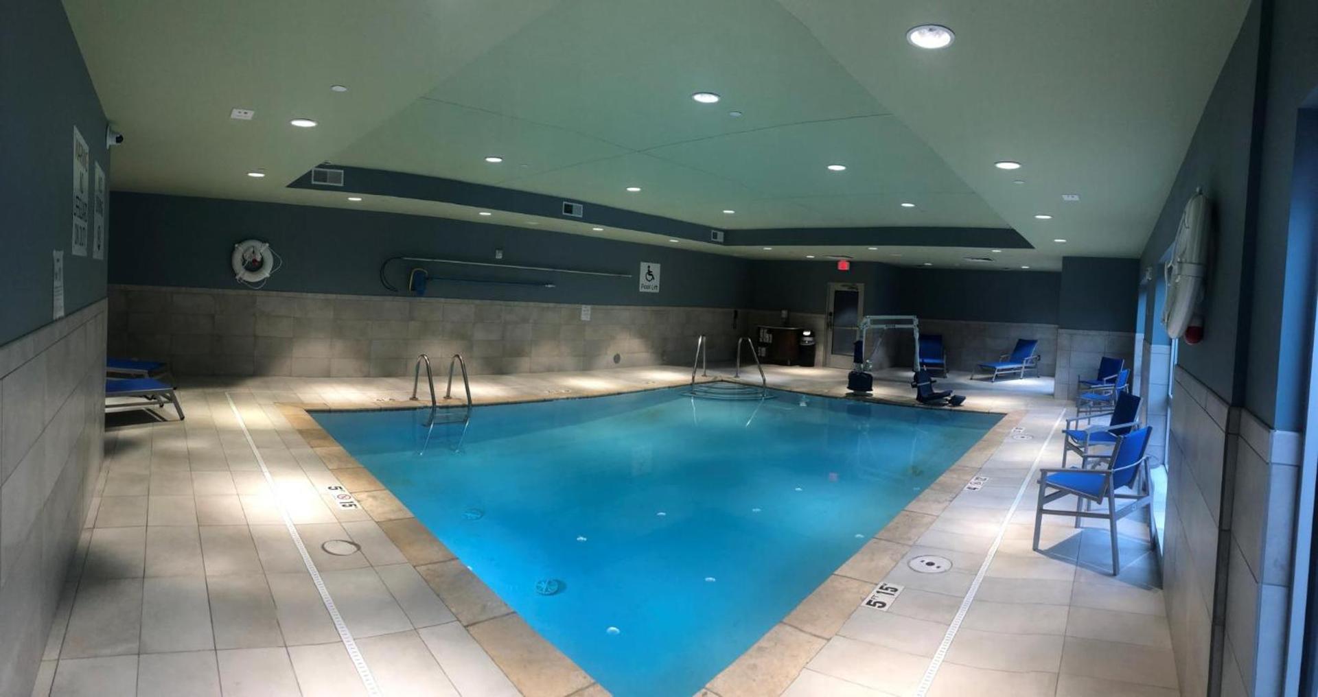 Holiday Inn Express & Suites Warrensburg North by IHG photo 20